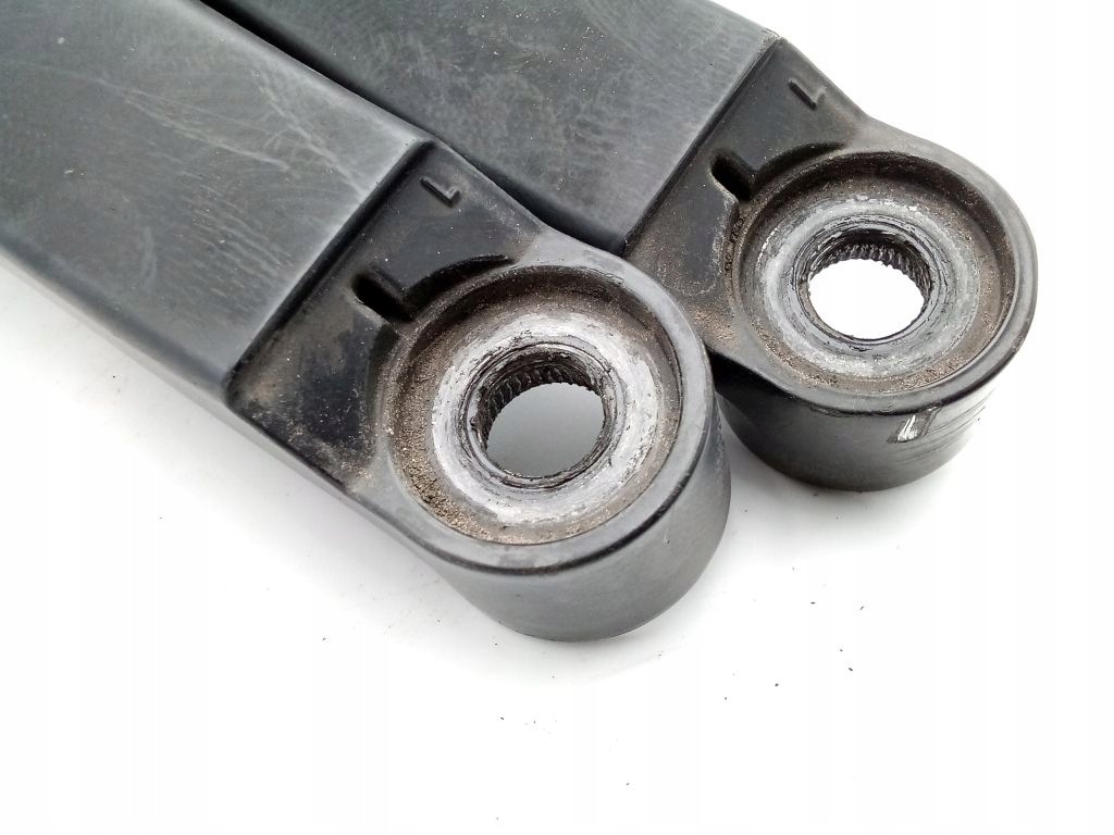 Toyota Avensis III 3 T27 wiper arm front EU