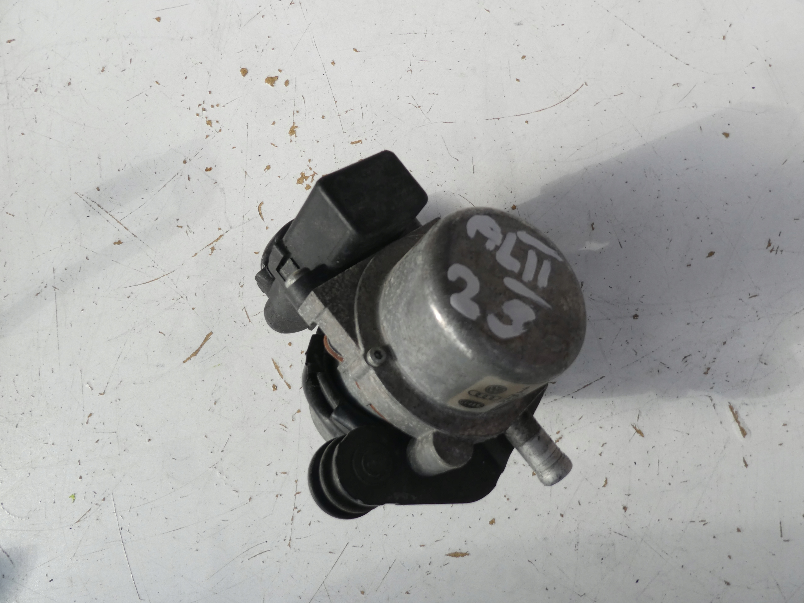 DODATNA SERVO BUBANJ VW SEAT AUDI 1J0612181B