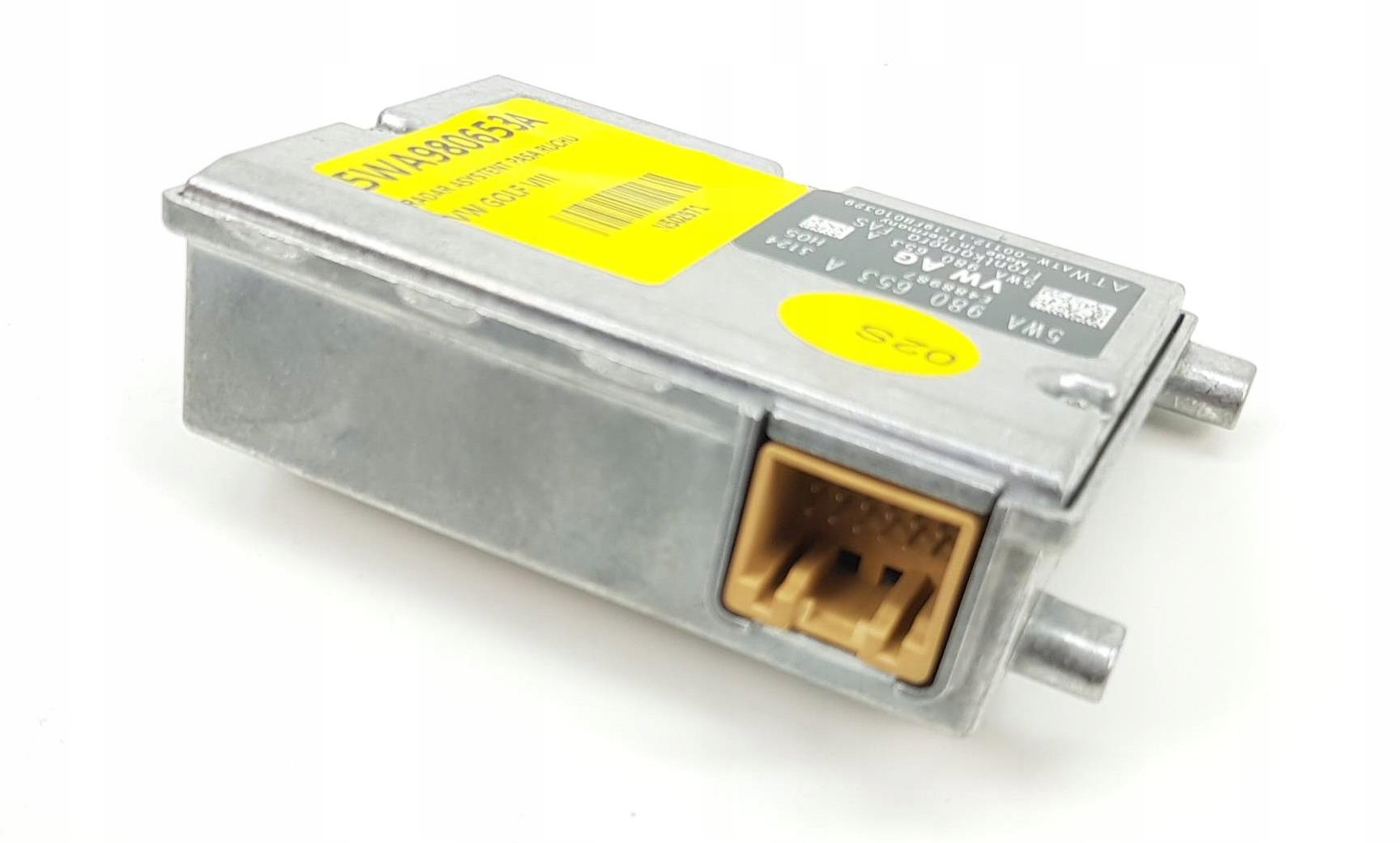 ASO ASYSTENT PASA RUCHU VW GOLF VIII 5WA980653A Numer katalogowy części 5WA980653A