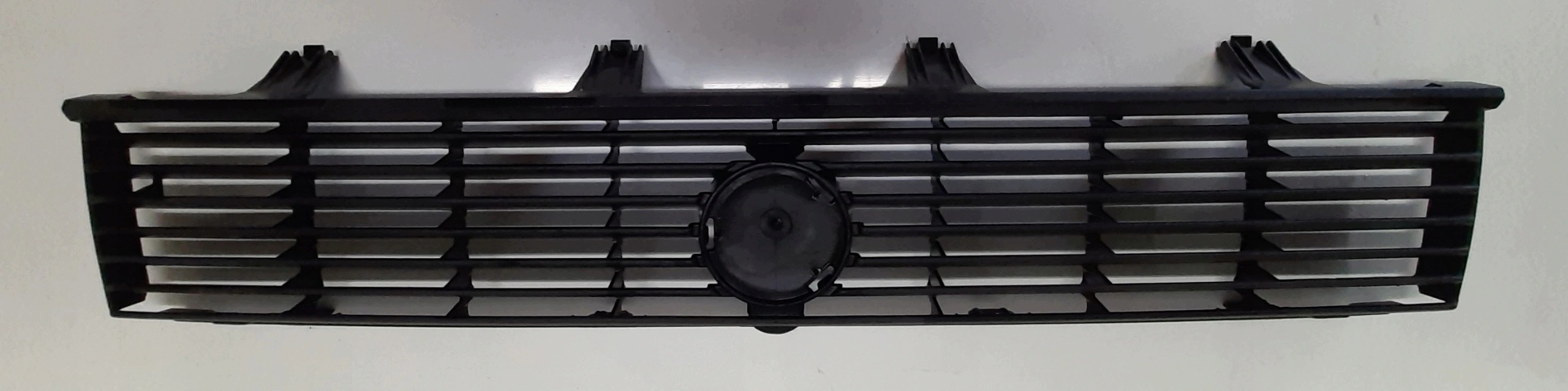 VW PASSAT B2 80-84 front PREKLADgrill grid radiator OE 325853653