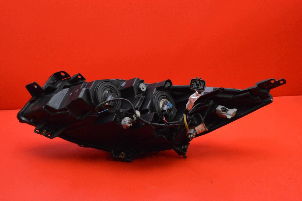 REFLEKTOR right light front lens EU BDG7-51030 MAZDA 3 II BL LIFT 09-13