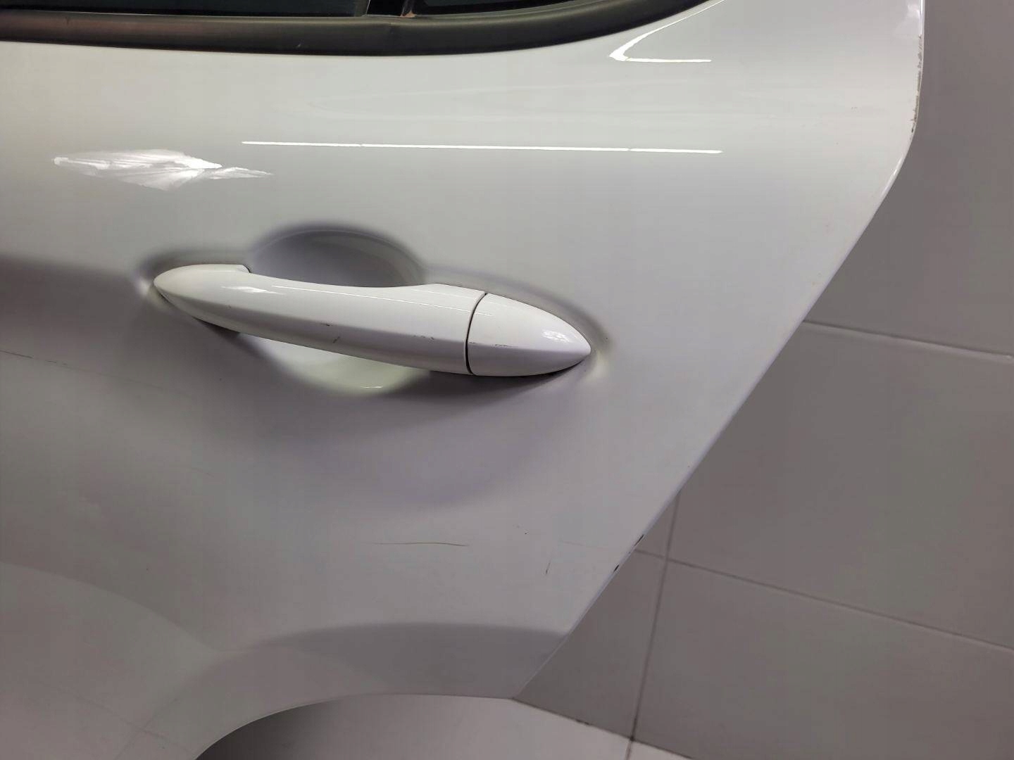 door rear part left side Alfa Romeo Stelvio 2017