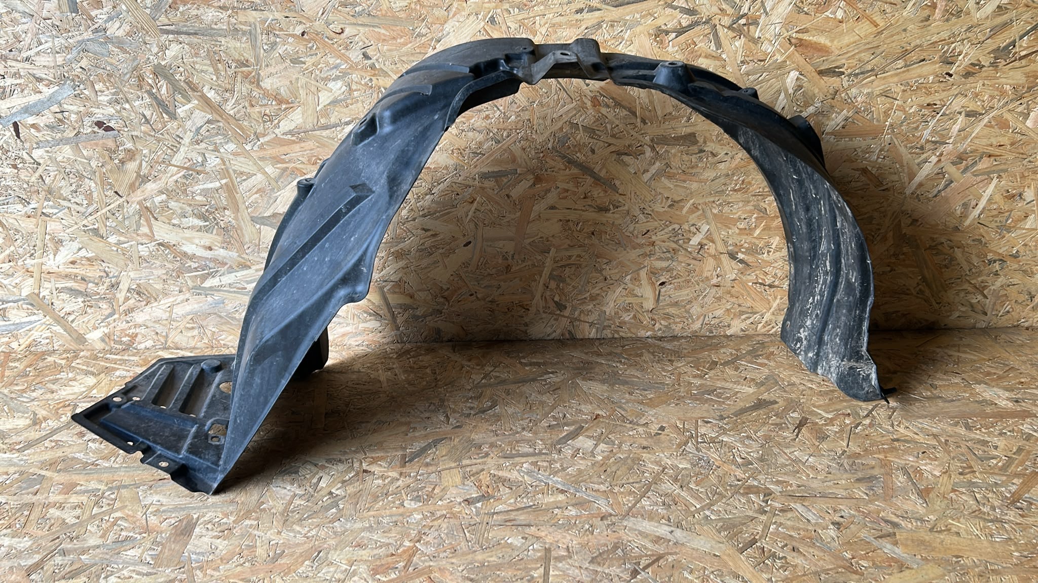 mudguard right right front front TOYOTA YARIS IV 20