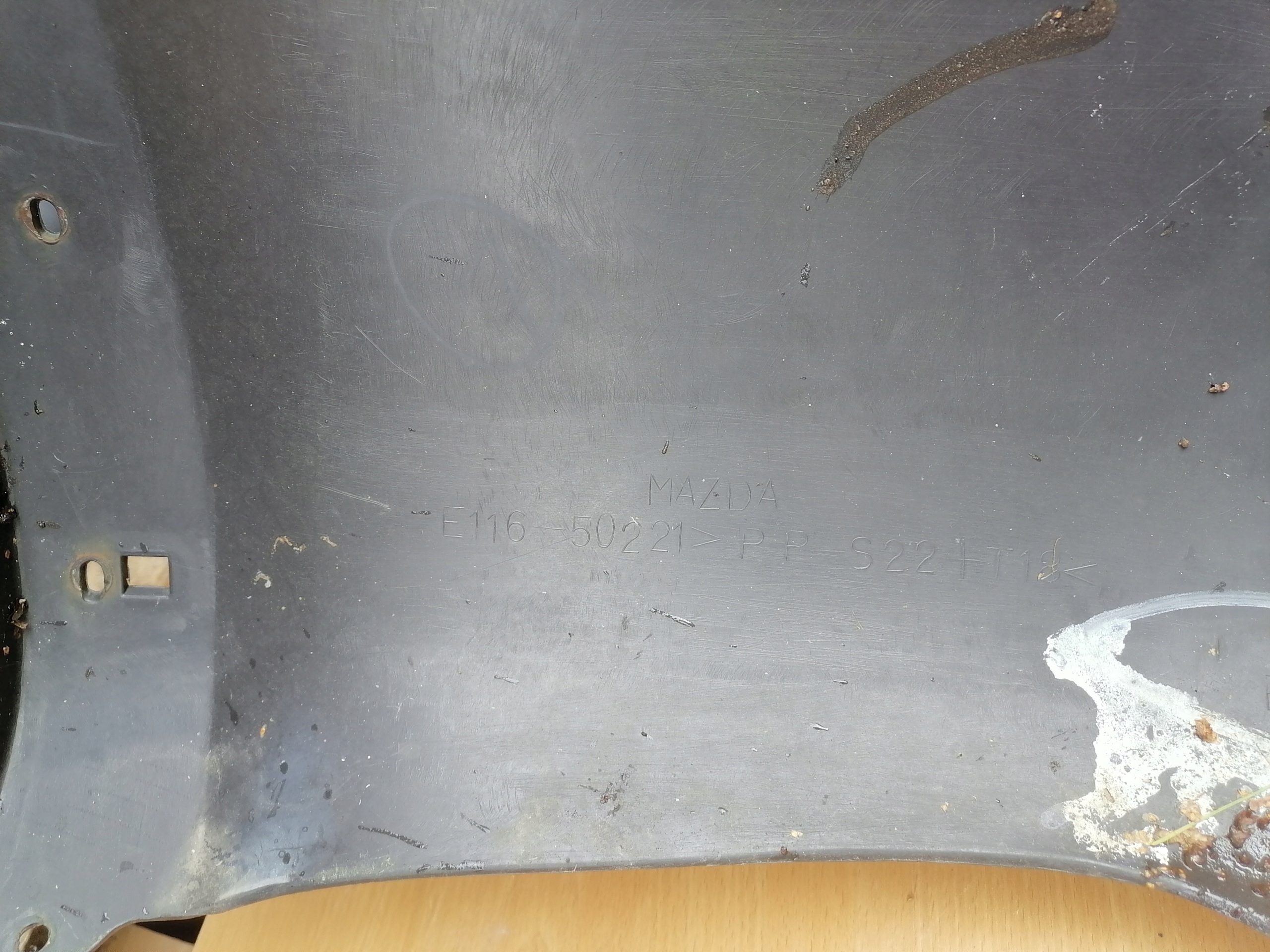 bumper rear part Mazda Ford Escape 00-05 E116-50221