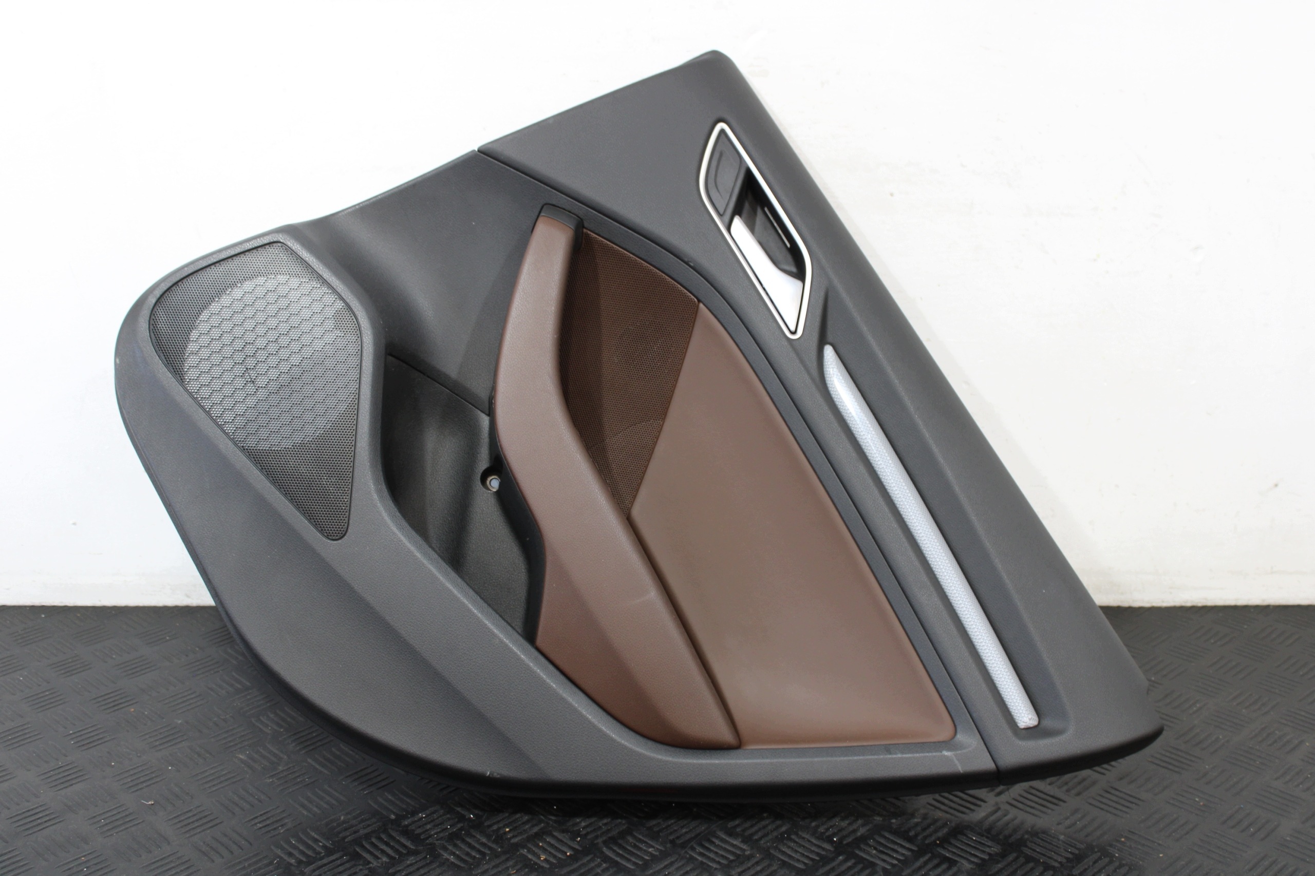 upholstery side door right rear part AUDI A3 8V0 8V4 2013