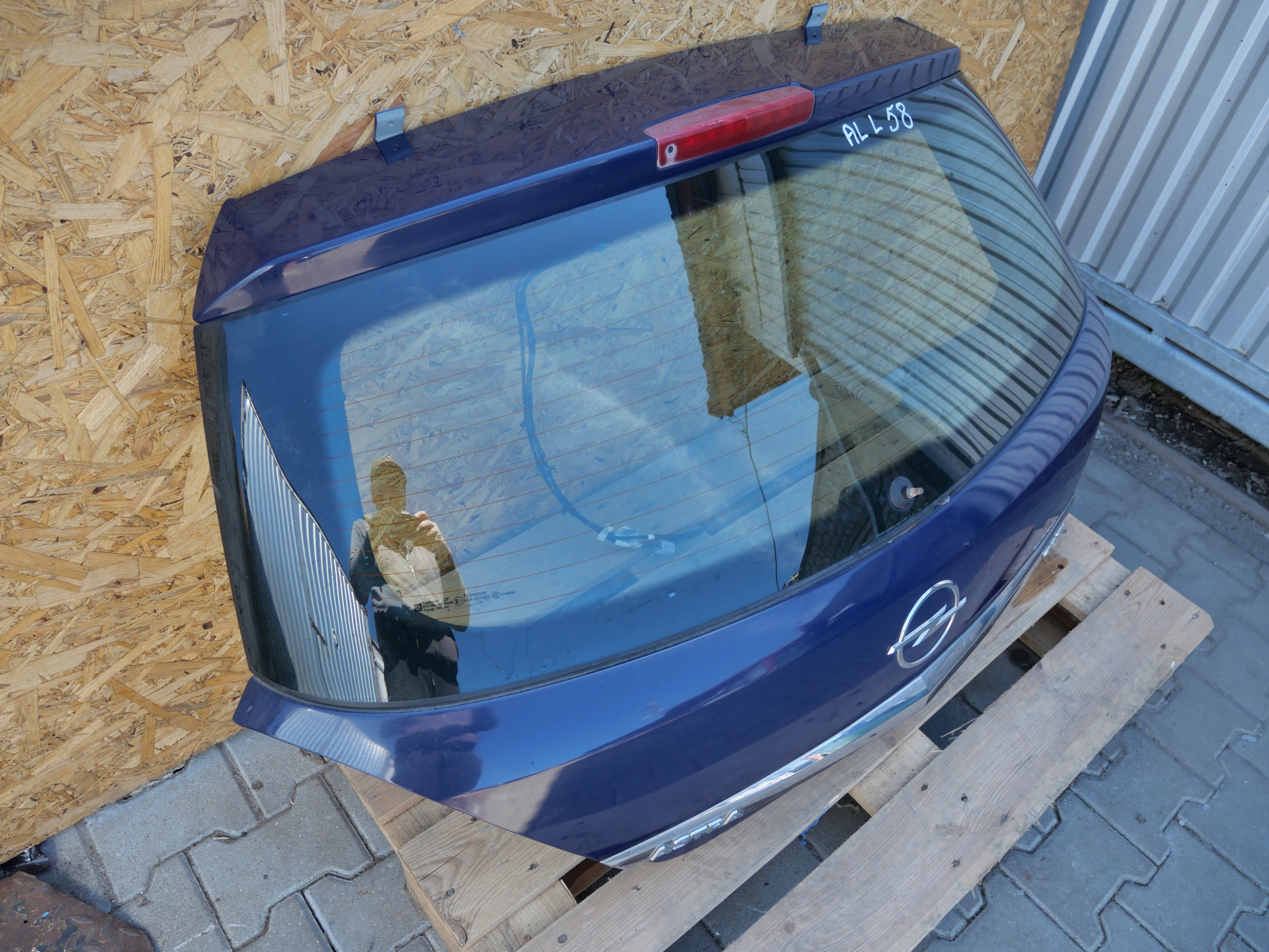trunk door boot OPEL ASTRA H