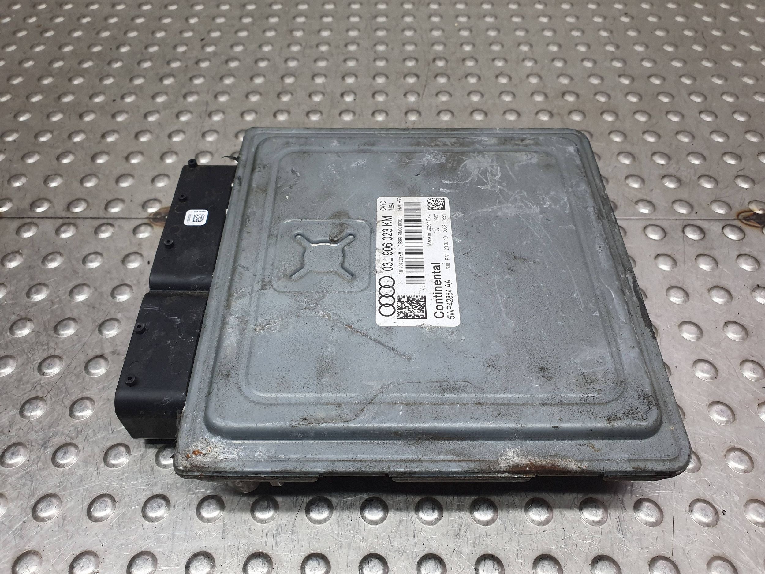 ordinateur unité de commande électronique uce moteur 03L906023KM 5WP42884AA AUDI A1 8X 1.6 TDI