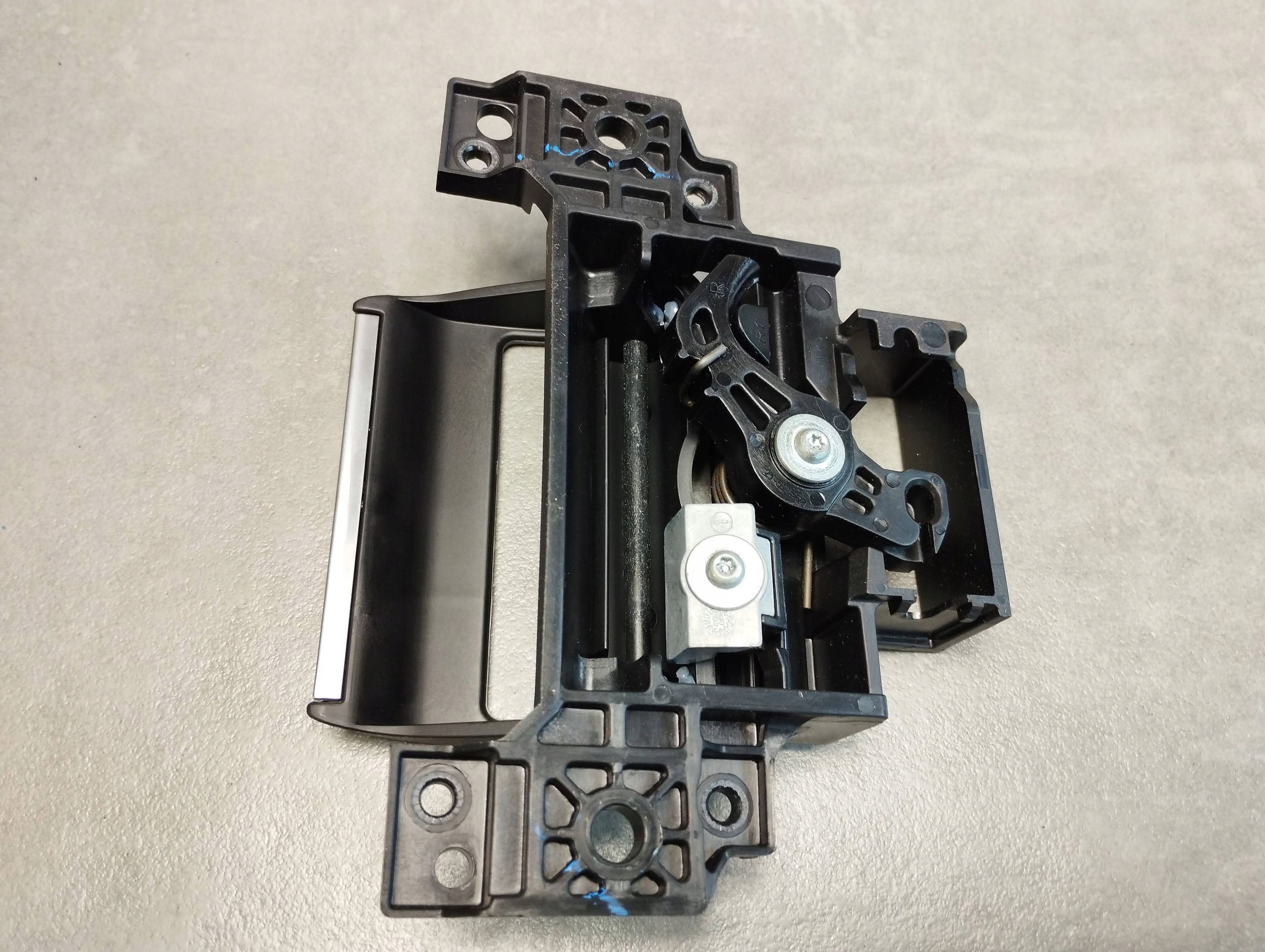 Volkswagen Amarok II 2023 handle inner left rear part N1WBE22600A