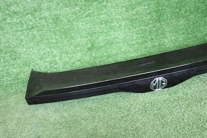 MG4 MG-4 22- lotka spoiler bonnet 11450696