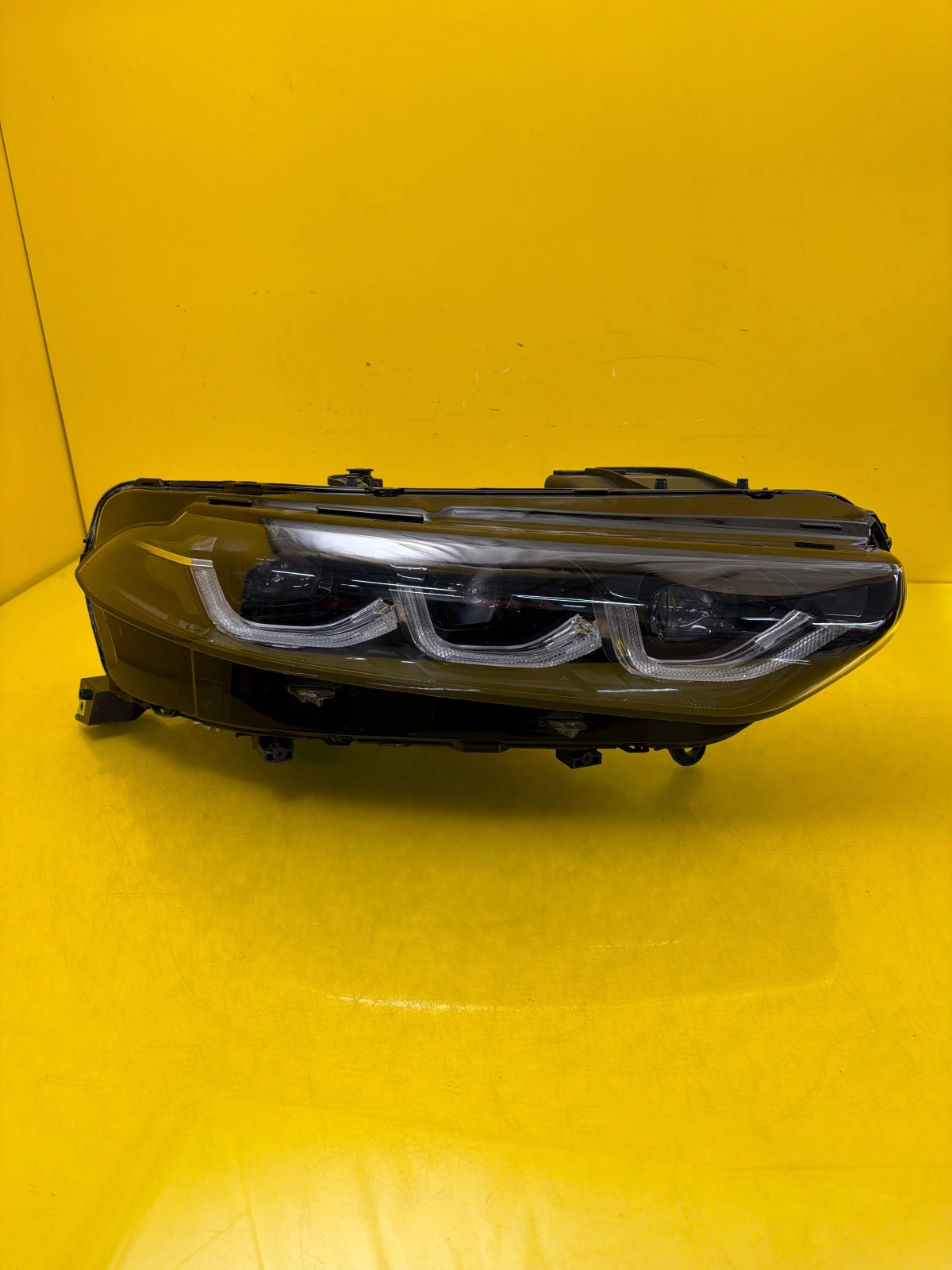 light right front Alfa Romeo Tonale Full Led 00505643990