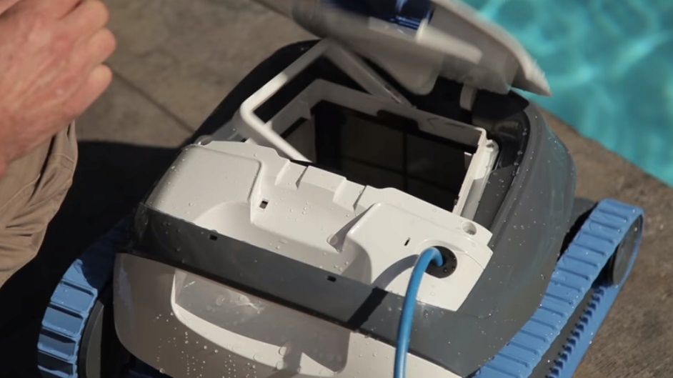 Odkurzacz do basenu Dolphin S100 + Gratisy Producent Dolphin