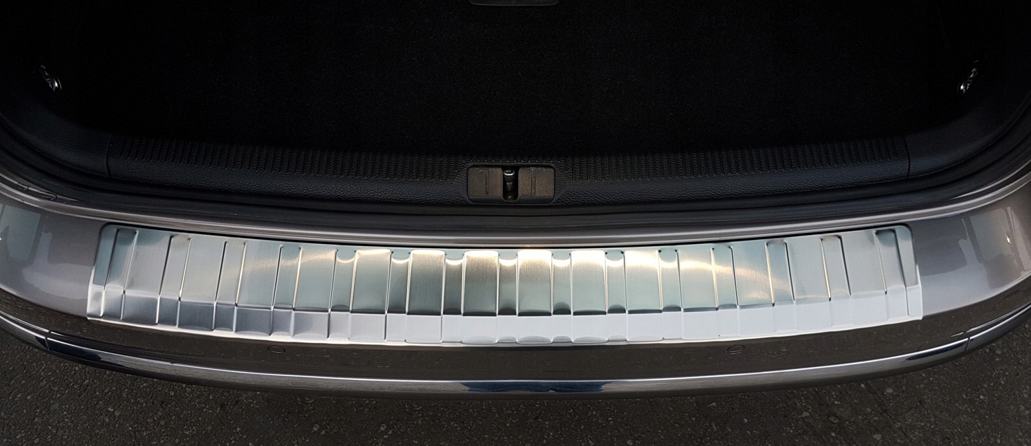 VW PASSAT B7 KOMBI NAKŁADKA LISTWA NA ZDERZAK Typ samochodu Samochody osobowe