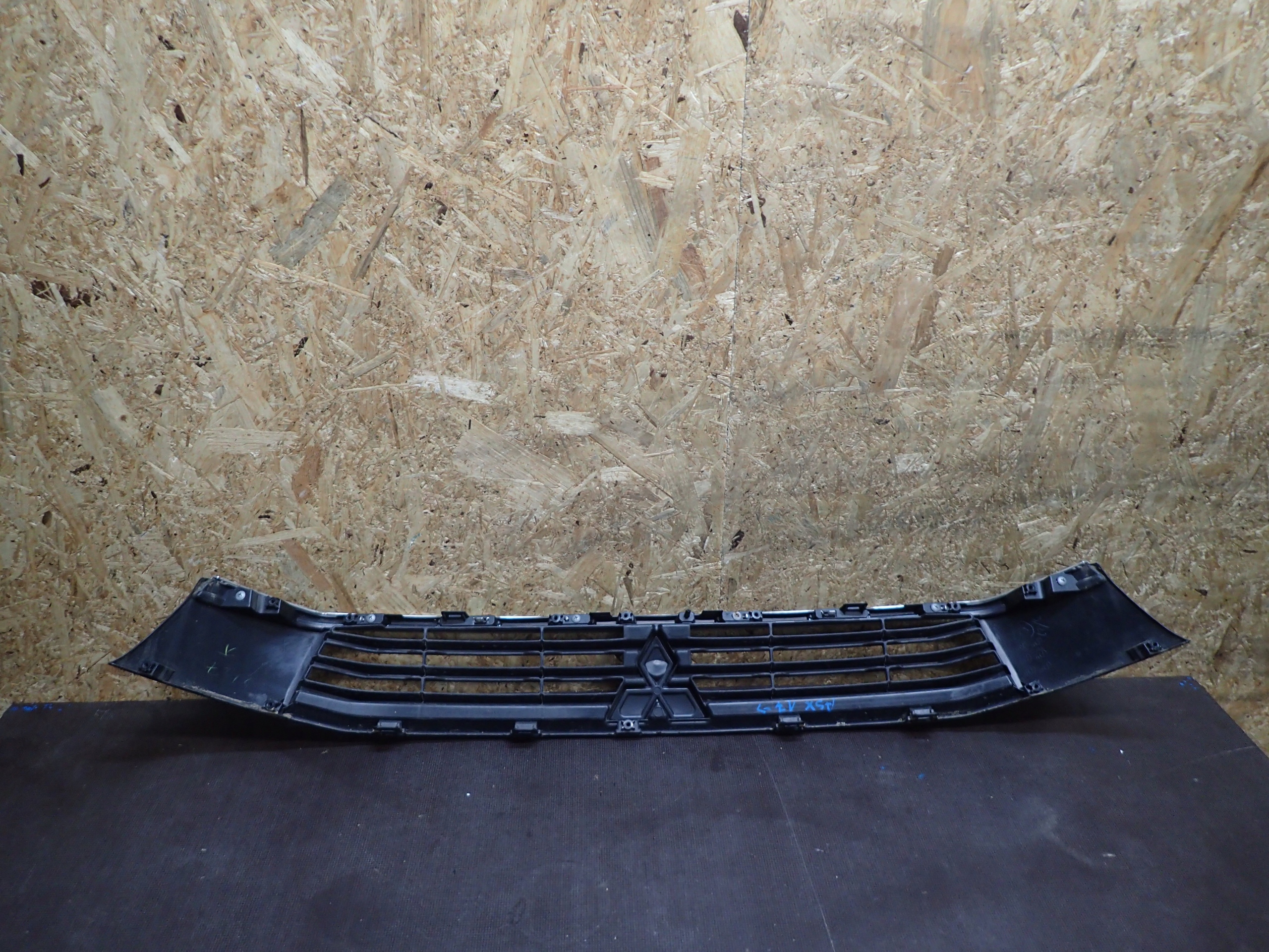 GRILLE MITSUBISHI ASX 17- 6402A444