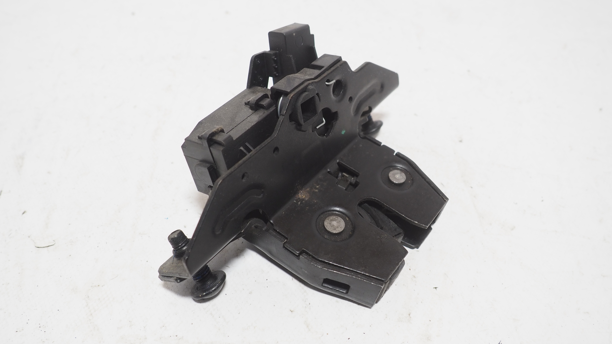 Opel Astra IV J lock rygiel bonnet boot