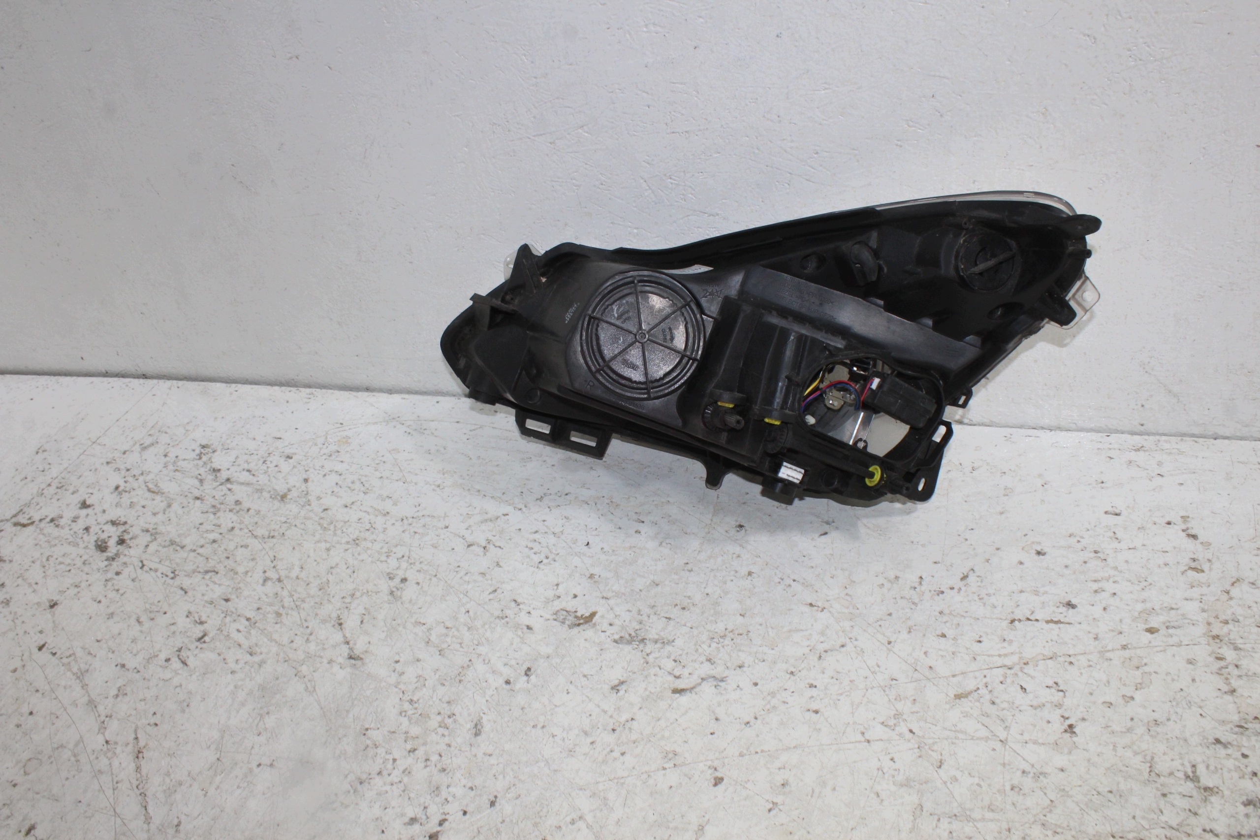 Opel Corsa D light right front