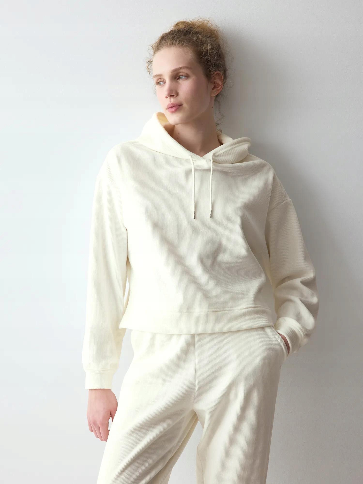 Velour Rib Hoodie 40