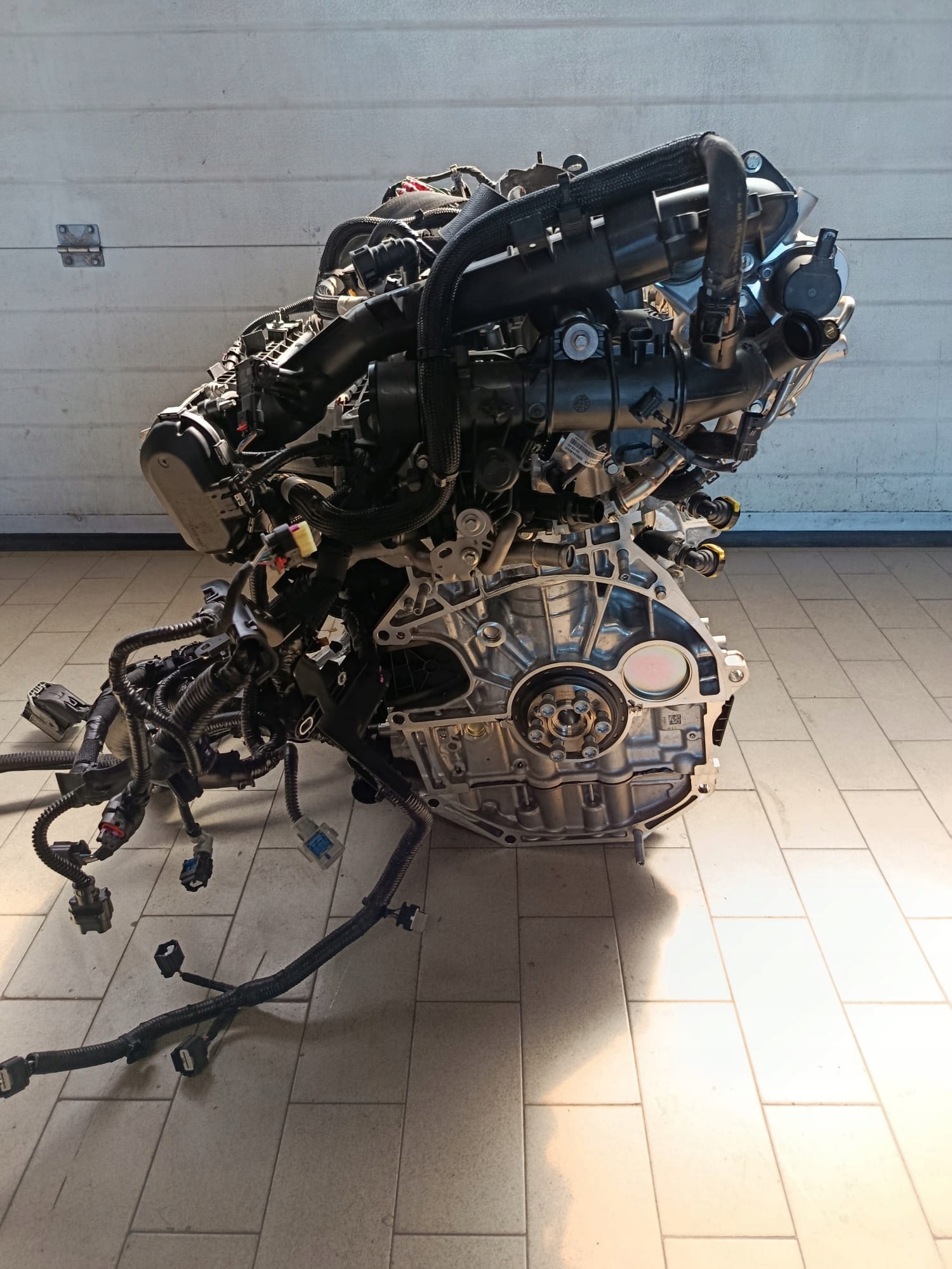 engine complete Renault Rafale Austral H5FB601 100011239R 25 KM as new!