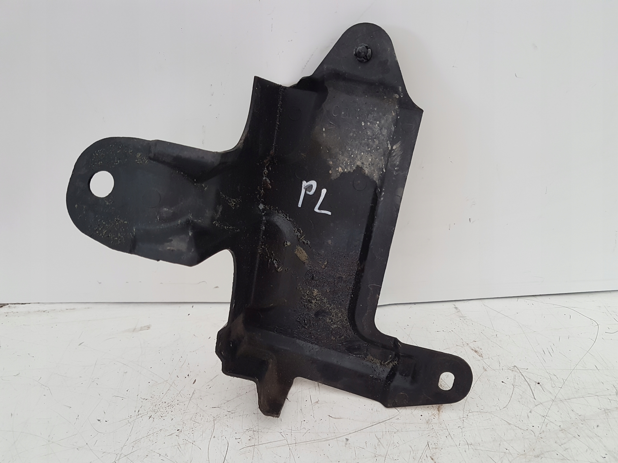 PŁYTA USZCZELNIAJĄCA OSŁONA PODWOZIA PREMACY 2001R