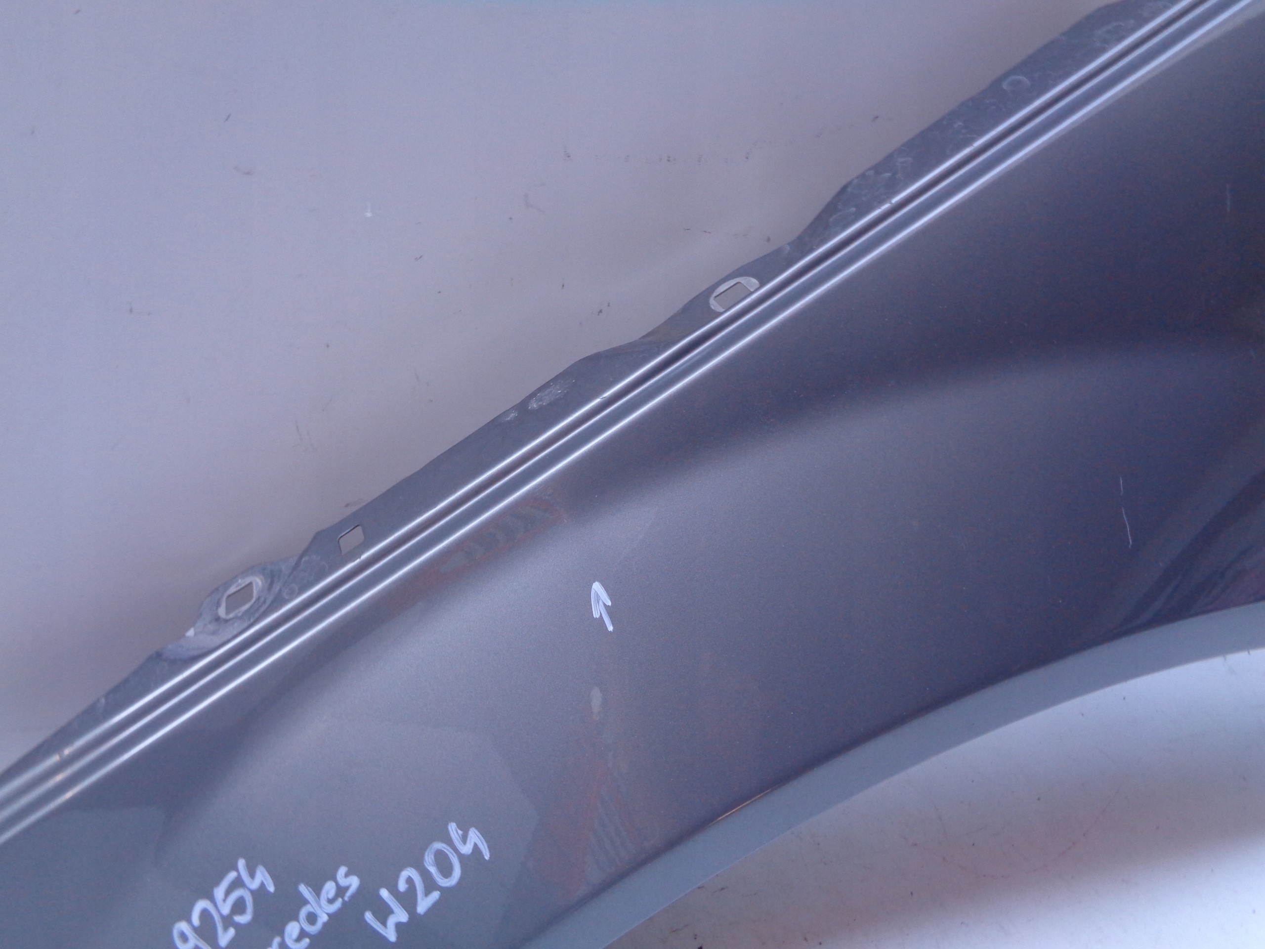 fender left front MERCEDES C-KLASA W204 07- NR 49254