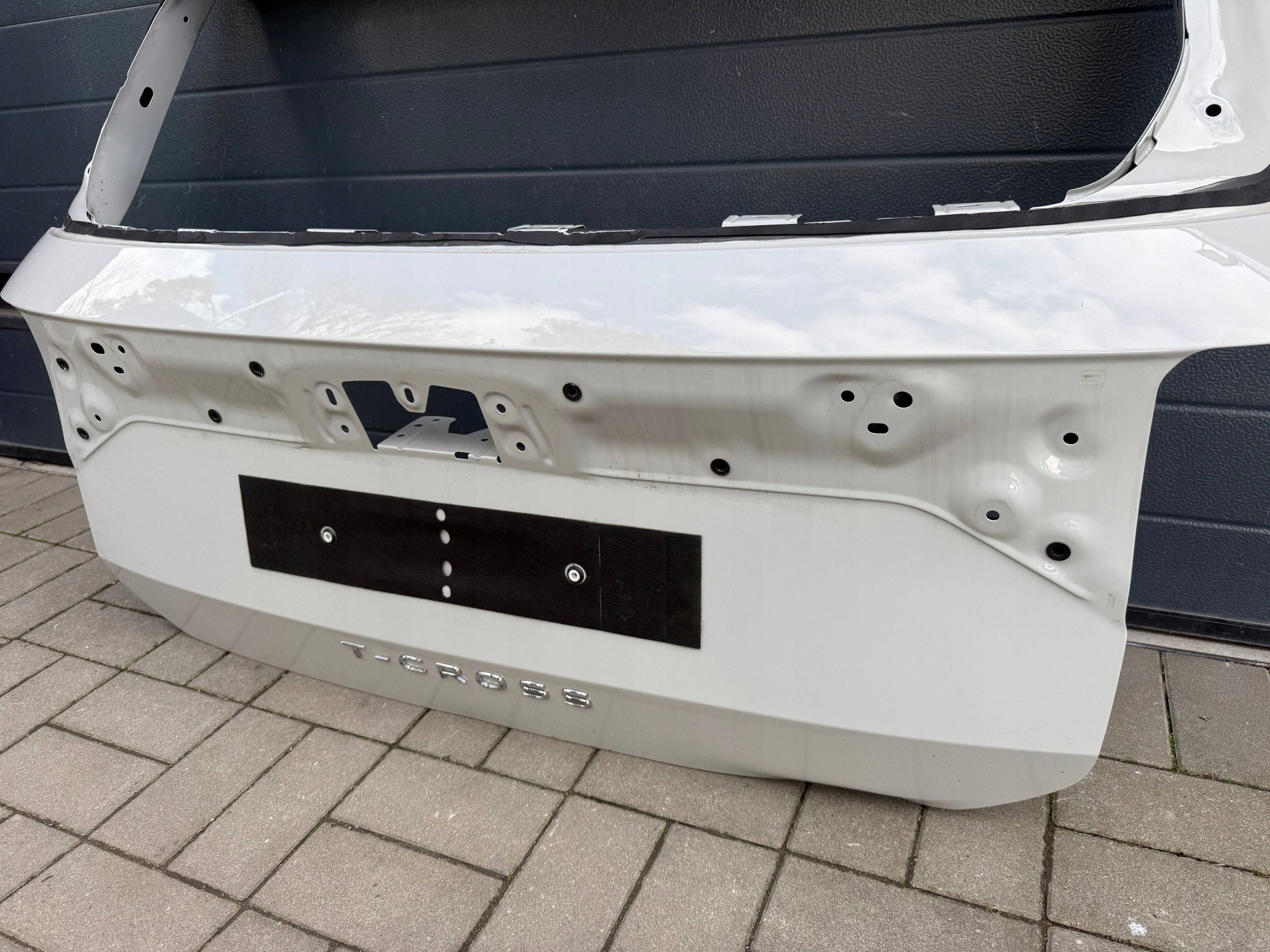 Vw T-cross trunk door boot 2GM827159B