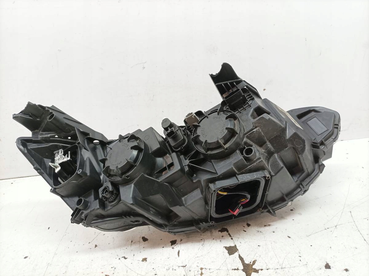 light front left 260604601R Renault Talisman and (2015-2019)