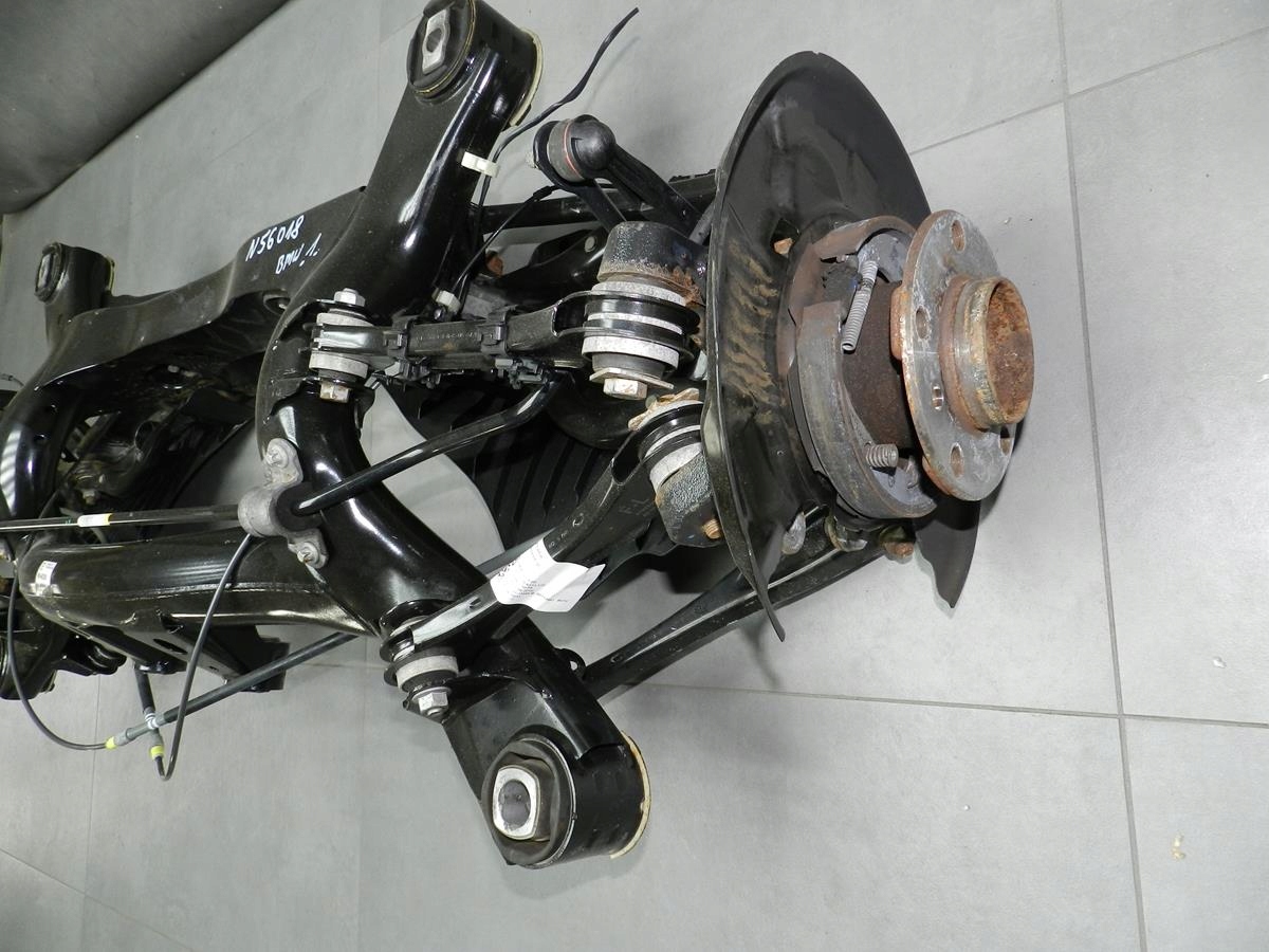 BMW 1 F20 118Xd ZWROTNICE ZAWIESZENIE TYŁ WAHACZE Typ samochodu Samochody osobowe