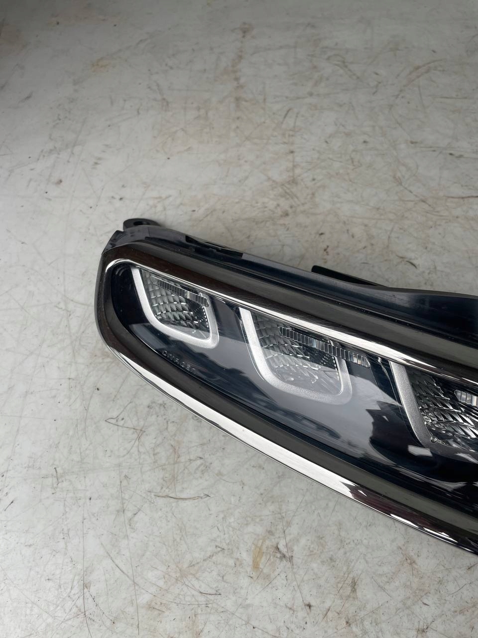 light LED DRL CHROM right front CITROEN C3 III 9823312980 BDB #13