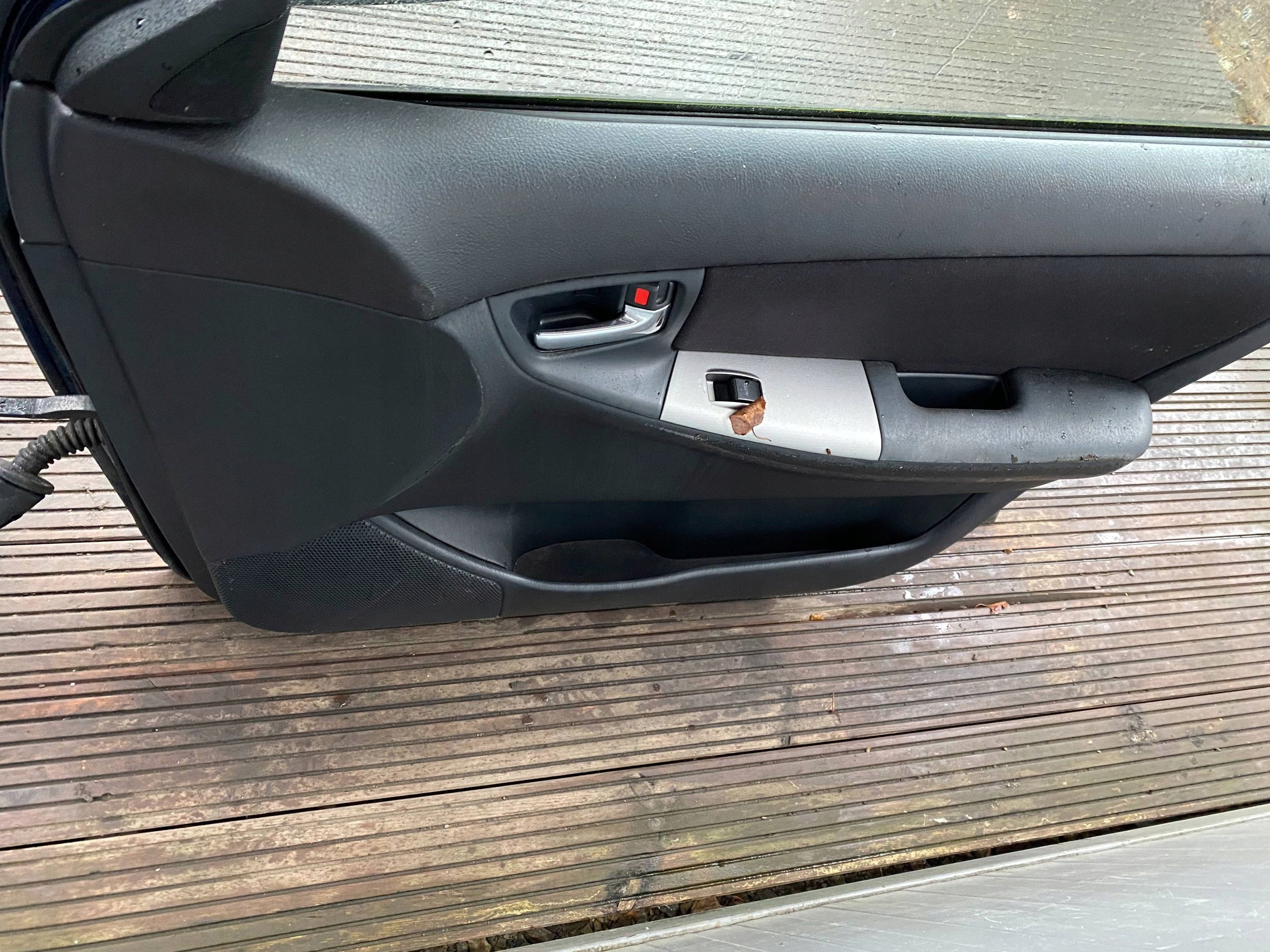 TOYOTA COROLLA E12 HB complete door right front front 8P4