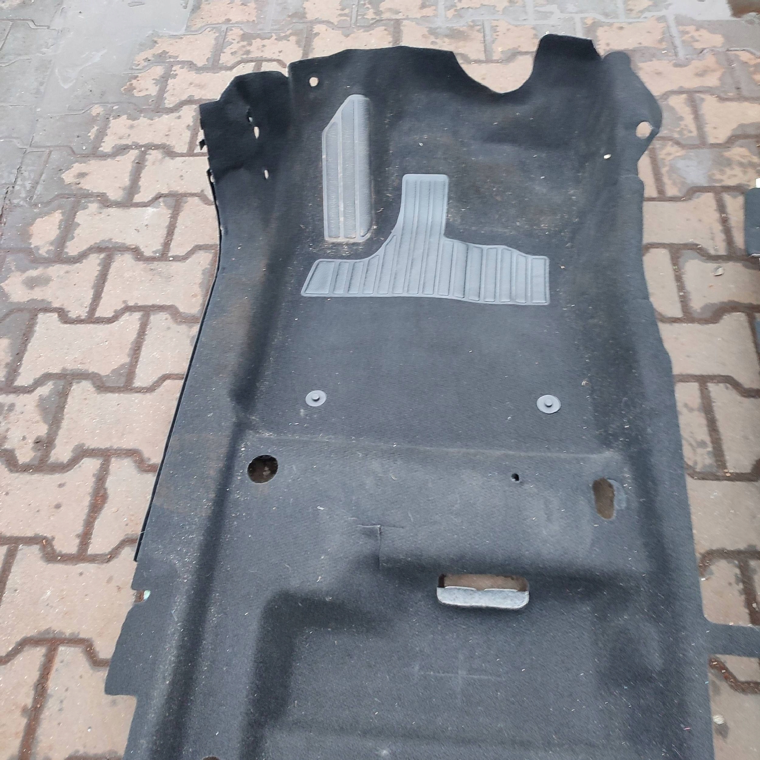 mats floor front front Dacia Jogger 749026067R
