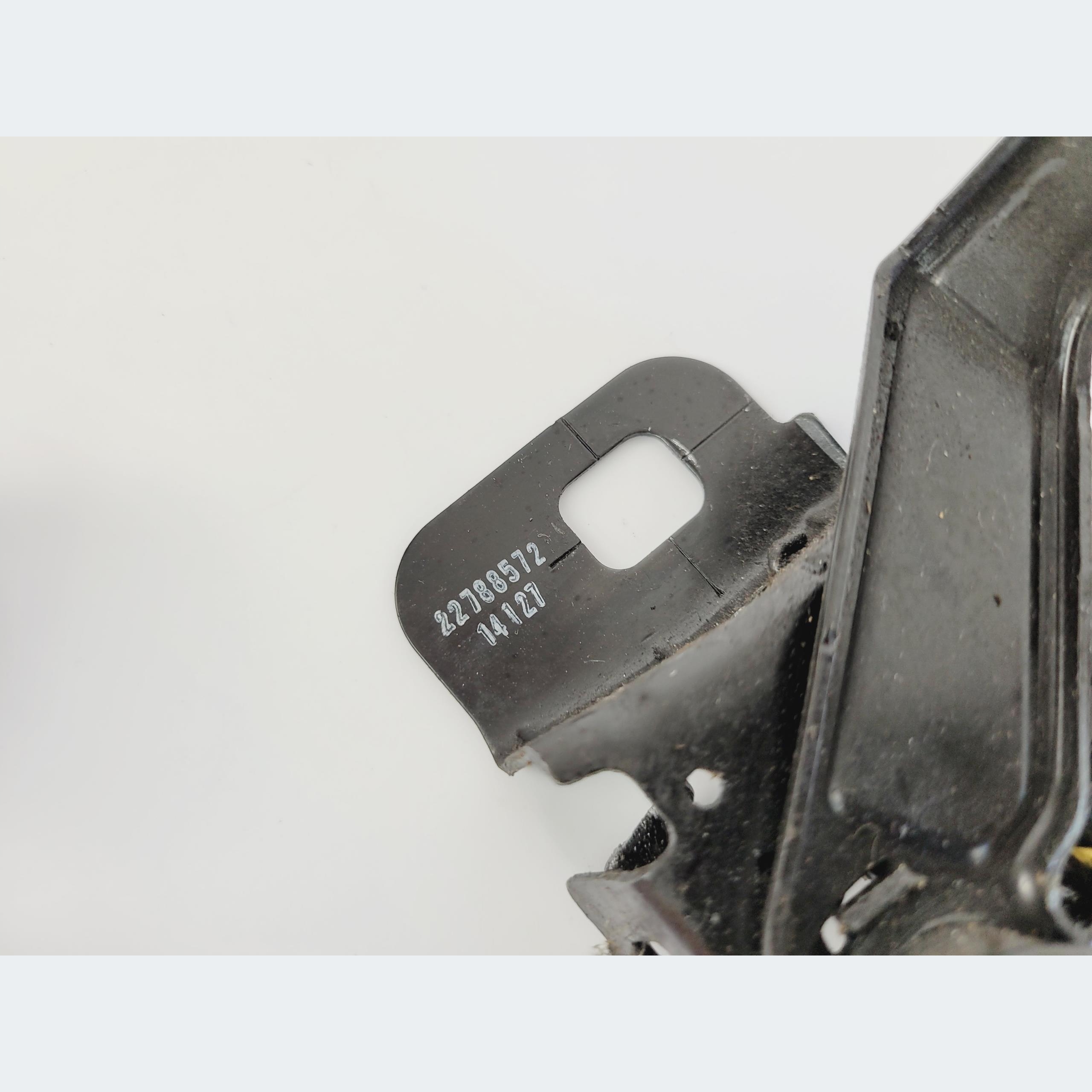 bonnet latch lock OPEL INSIGNIA A 22788572