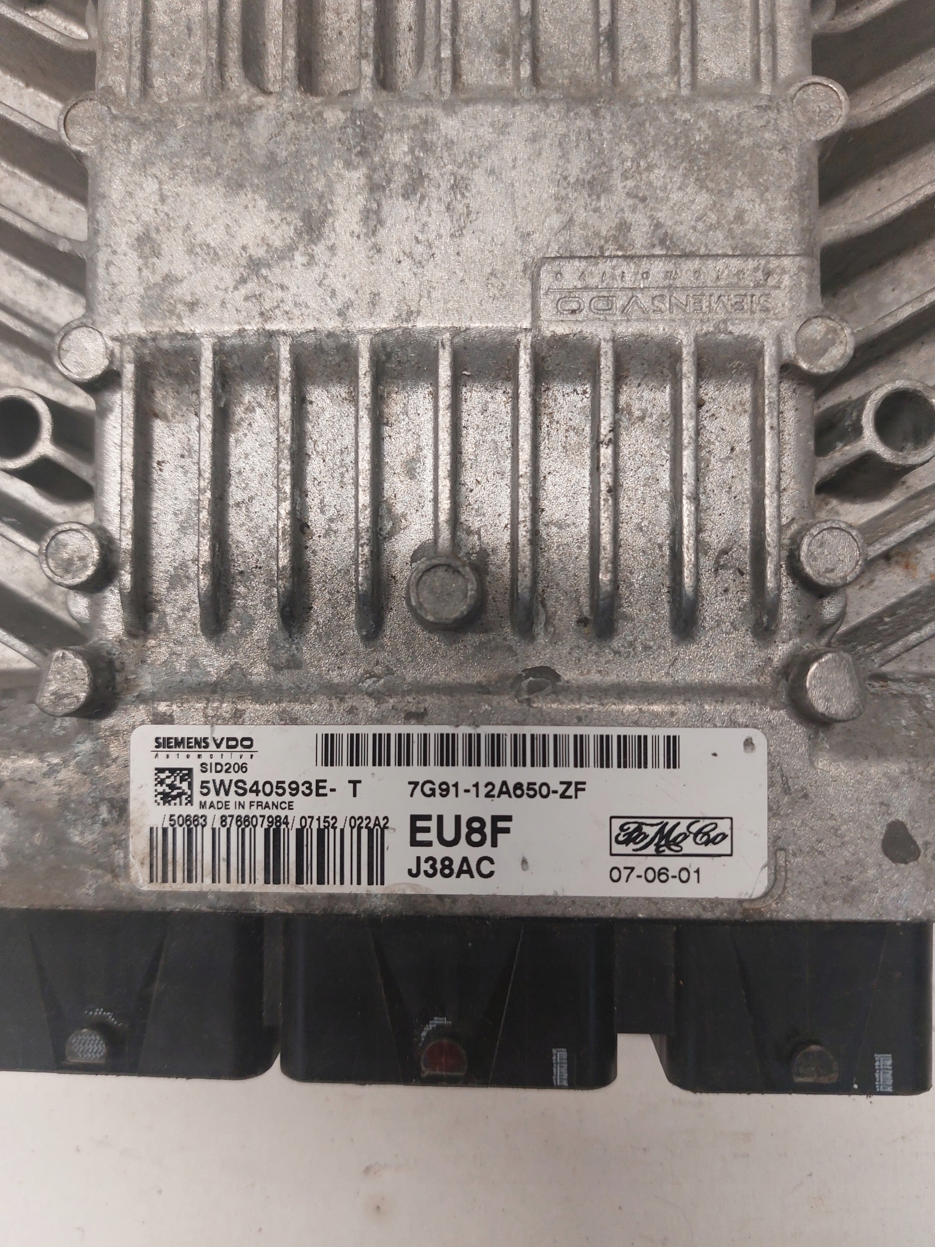 control unit of the engine FORD S-MAX 7G91-12A650-ZF 5WS40593E-T EU8F