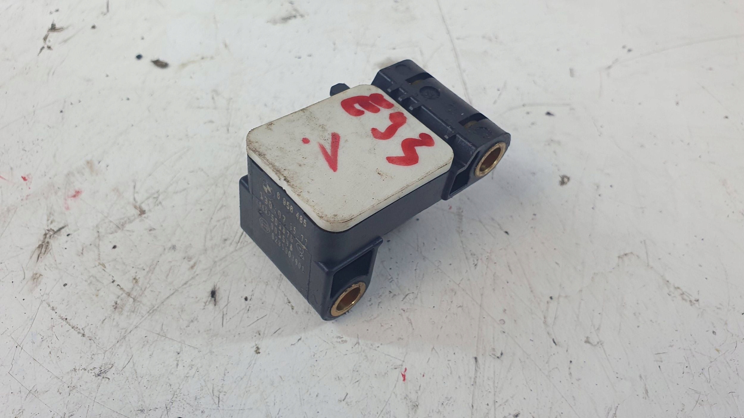 BMW 3 E92 E93 335 3.0i Crashsensor Drucksensor Airbag