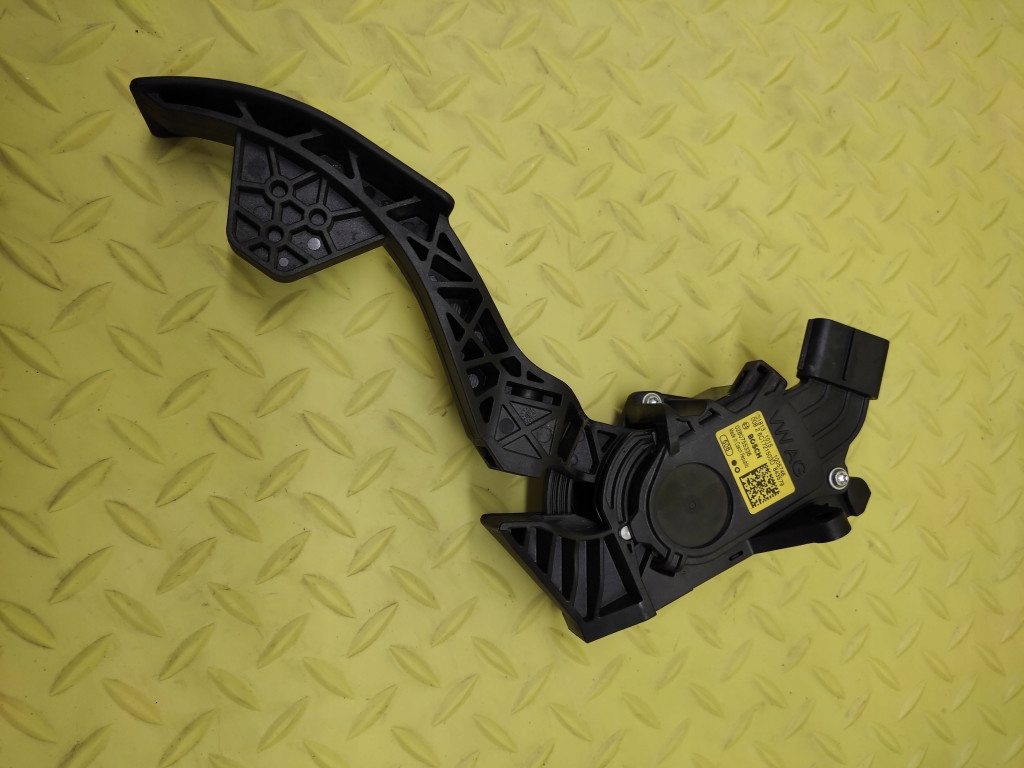 SKODA RAPID II 1.6 TDI potentiometer accelerator pedal 0280755336