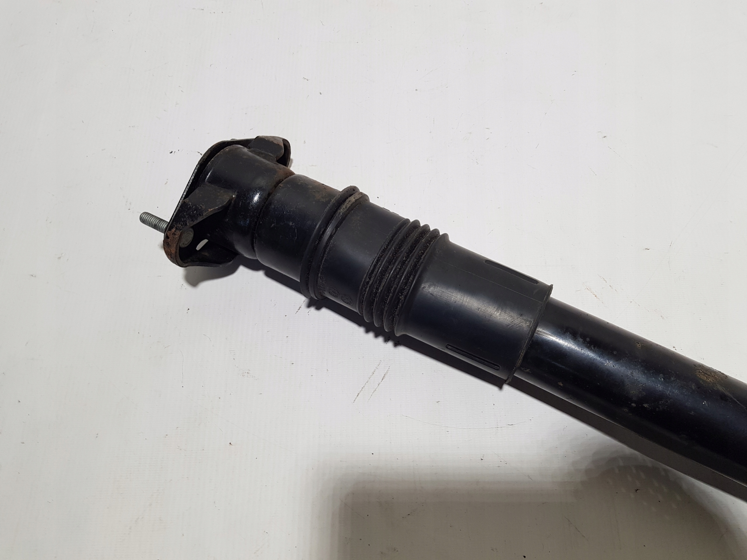 shock absorber rear part left right MERCEDES W251