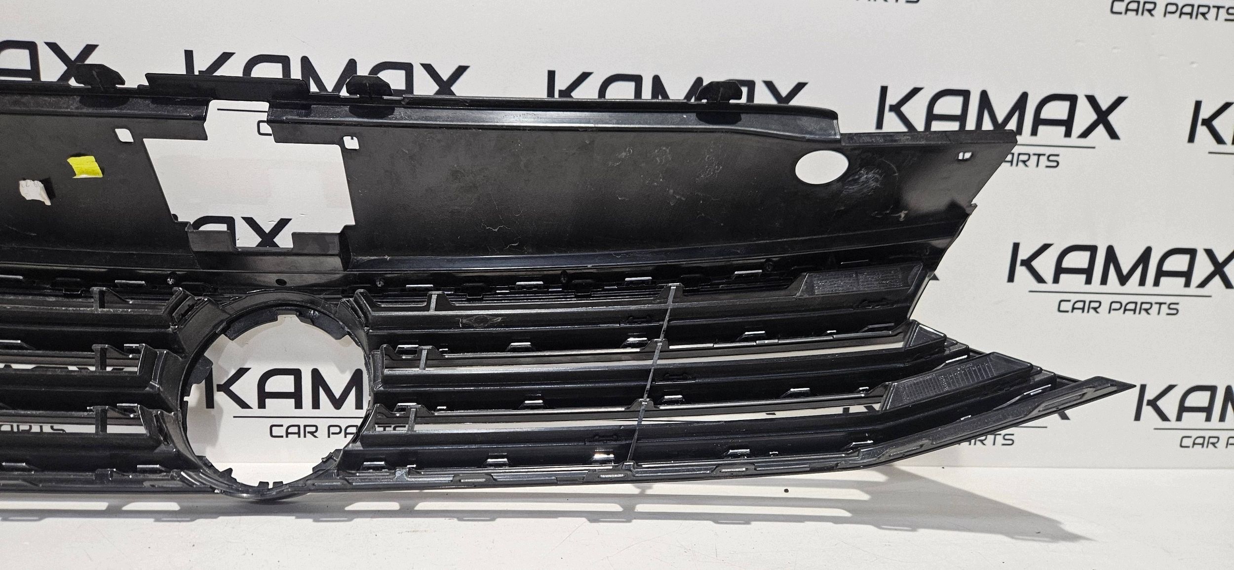 front prekladgrill front VW PASSAT B8 14- original 3G0853653
