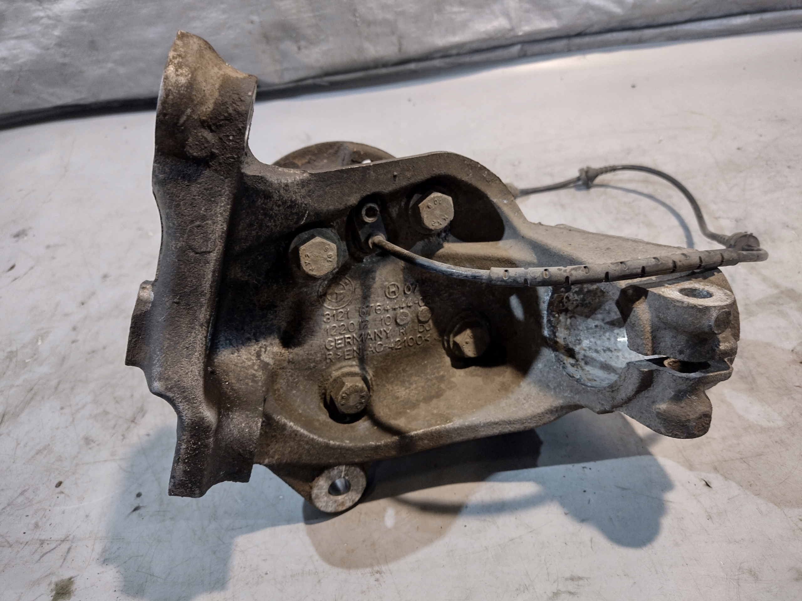 swing right front BMW E90 2,0D (M47) 6764444