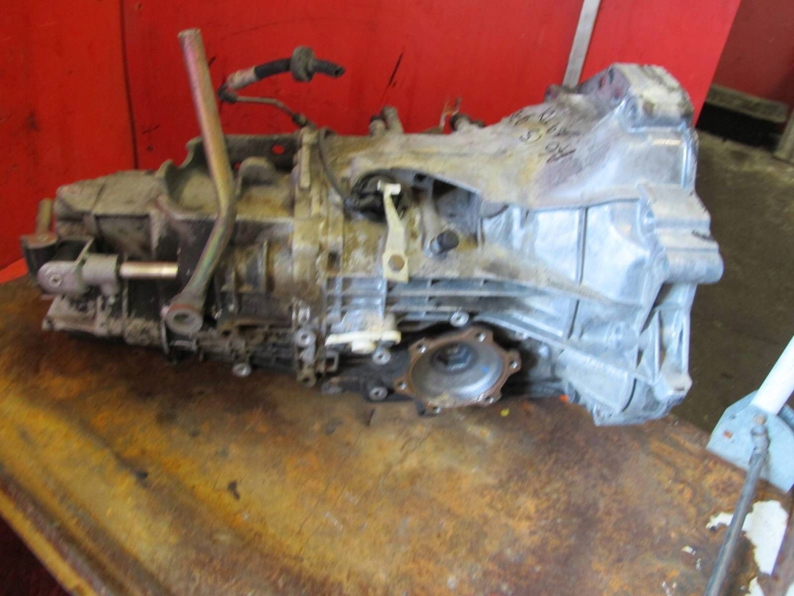 AUDI A6 C5 4B 1.9 TDI AFN A4 B5 VW PASSAT B5 CAMBIO manuale DHF