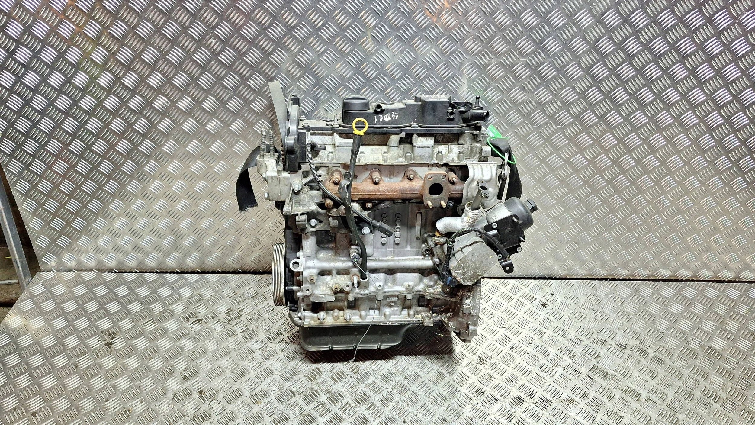 engine KVJA FORD FIESTA MK7 1.4 TDCI unprotected pillar