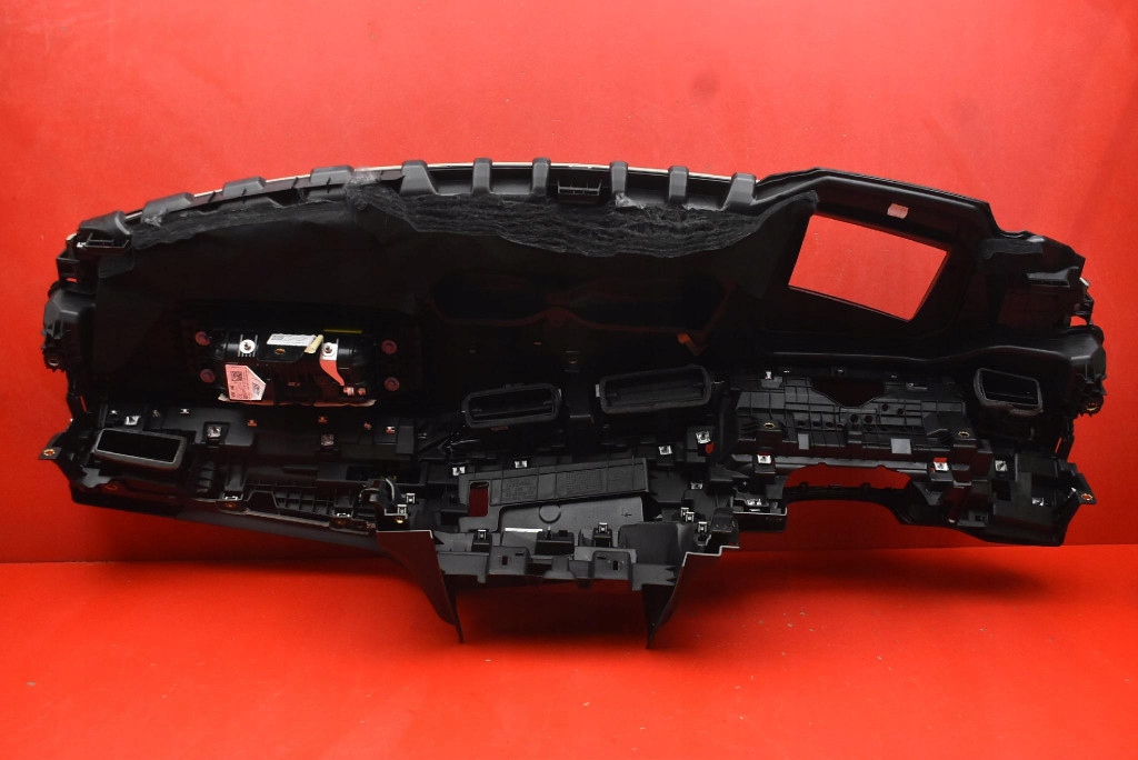dashboard instrument panel console cockpit airbag EU AUDI E-TRON 55 18-21