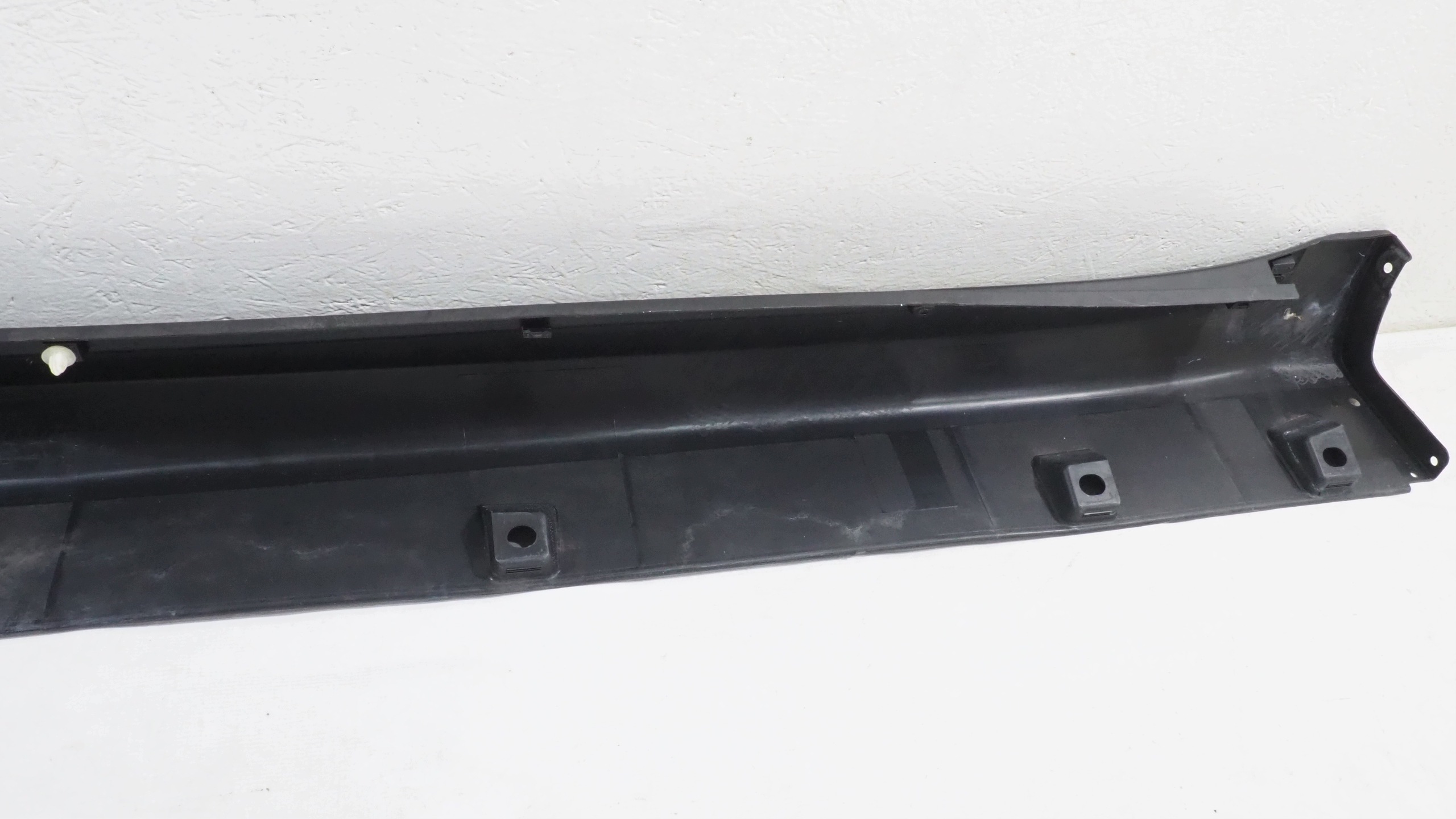 Suzuki Vitara III moulding threshold left 77241-54P0