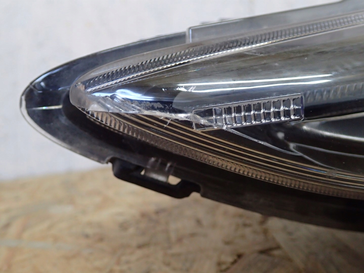 light left DRL LED left HYUNDAI KONA axis IRON MAN