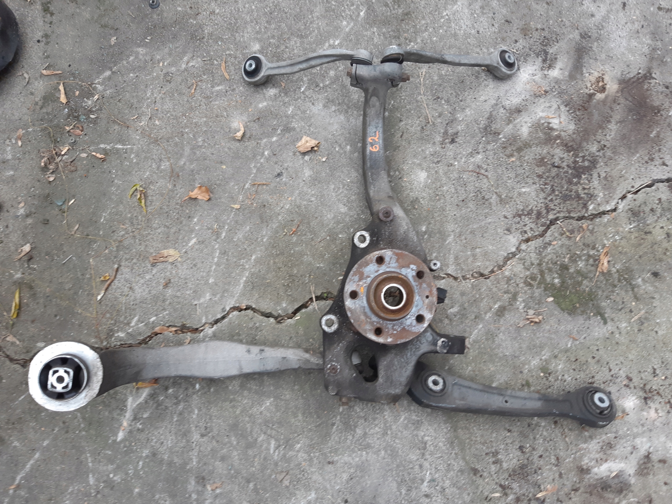 AUDI A4 B8 A5 8T A6 C7 A7 swing right right front 8K0407258L
