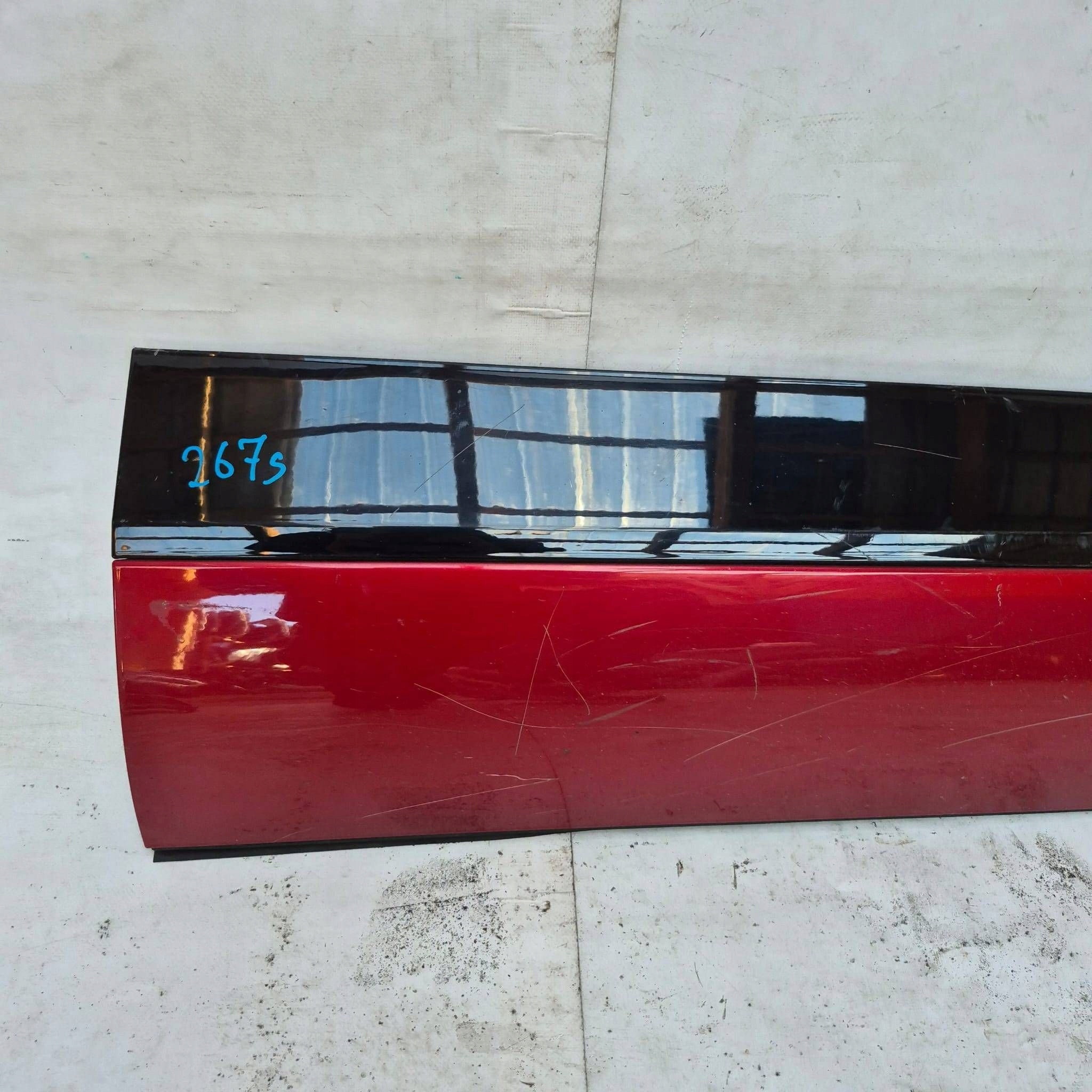 JAGUAR and-PACE X590 18- moulding door right front front J9D3-21064-A