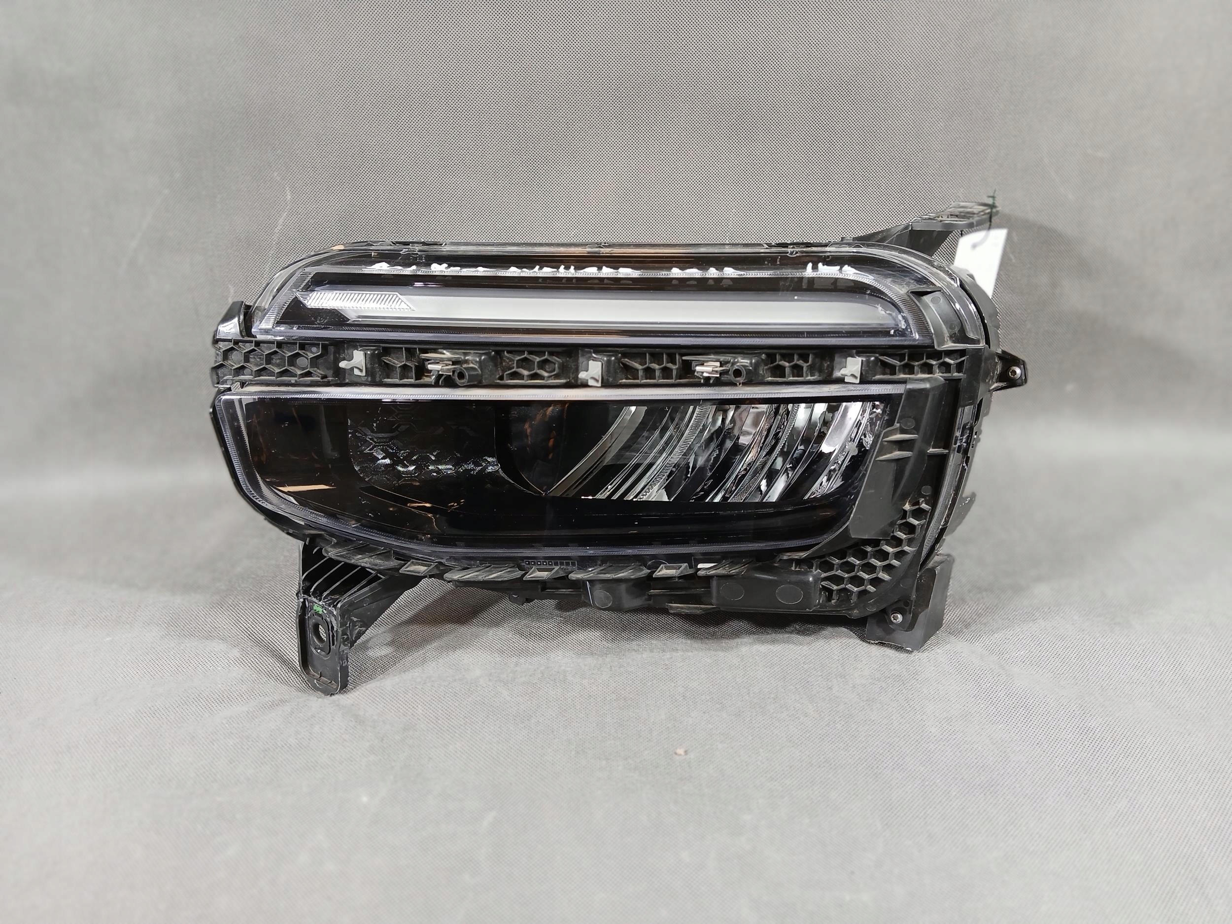AVENGER фара левая full led 52218719