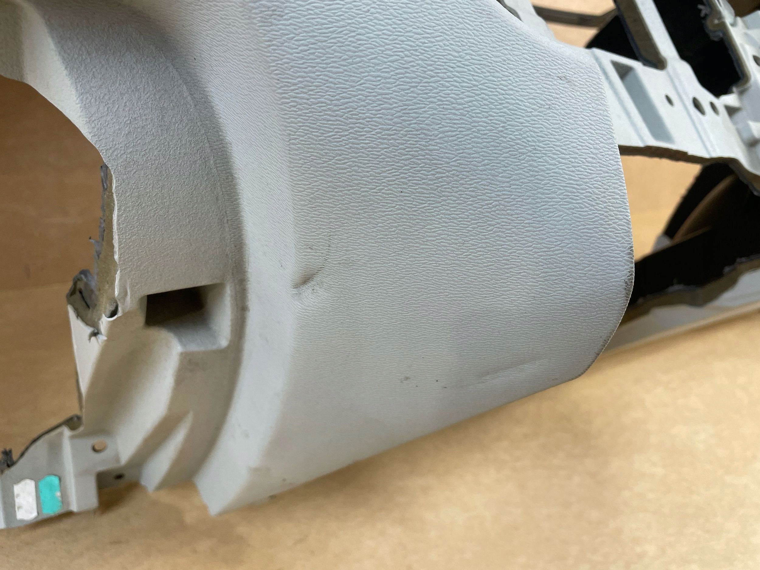 dashboard instrument panel cockpit upholstery VOLVO XC60 II 2017- HEAD UP ANGLIK UK 31