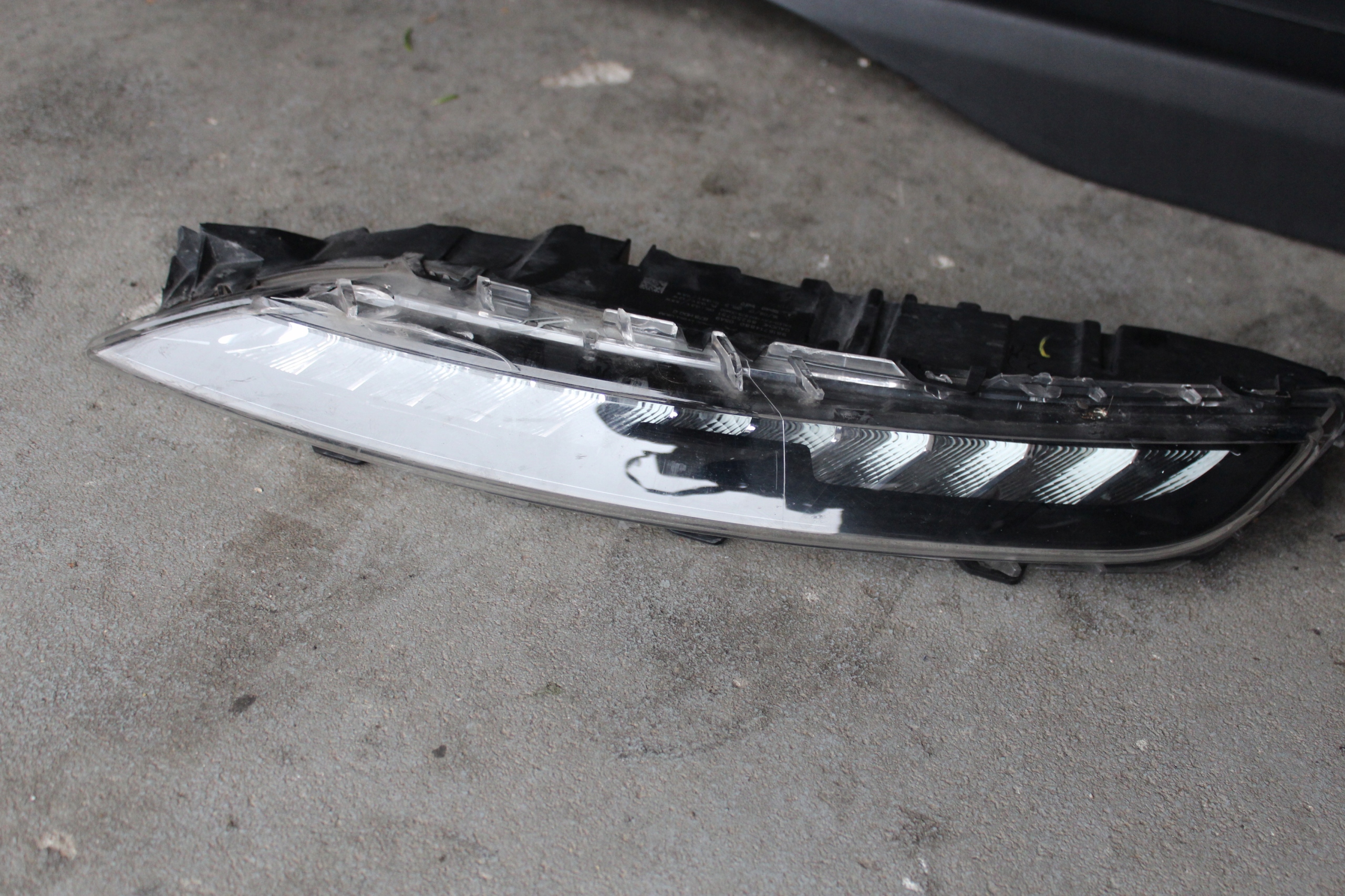 9816714880 - CITRO C4 II GRAND PICASSO LED DRL левый свет