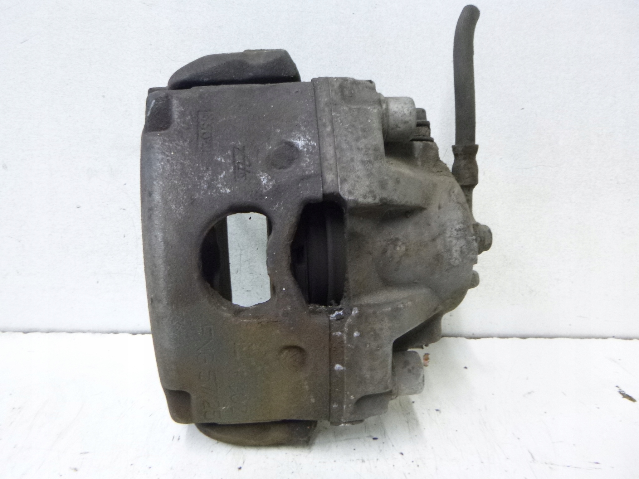 caliper brake front Opel Signum 2.2 2004r.