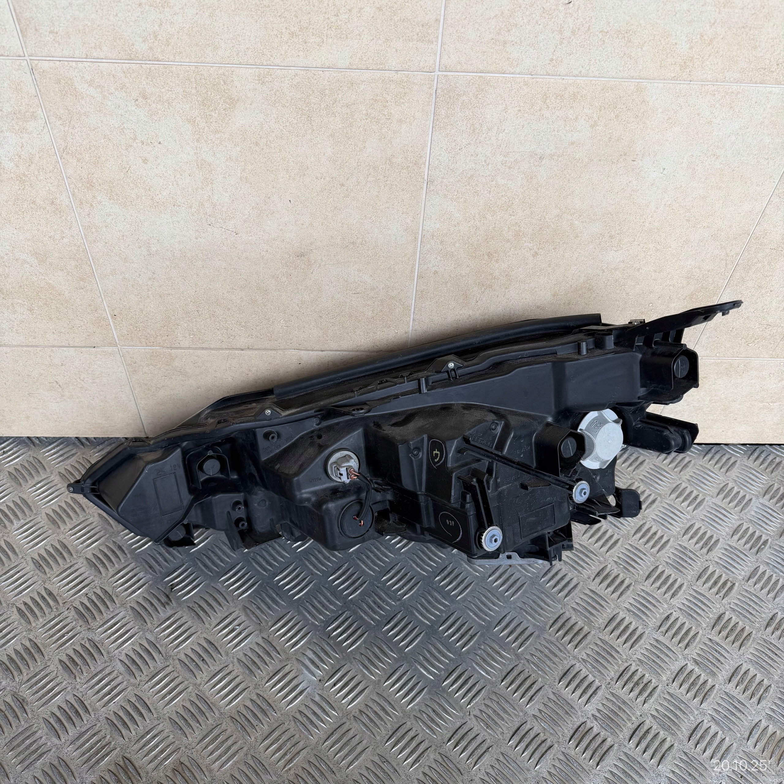 light left right lights front KOMPLET LEXUS UX 200 UX 250 UX250H FULL LED