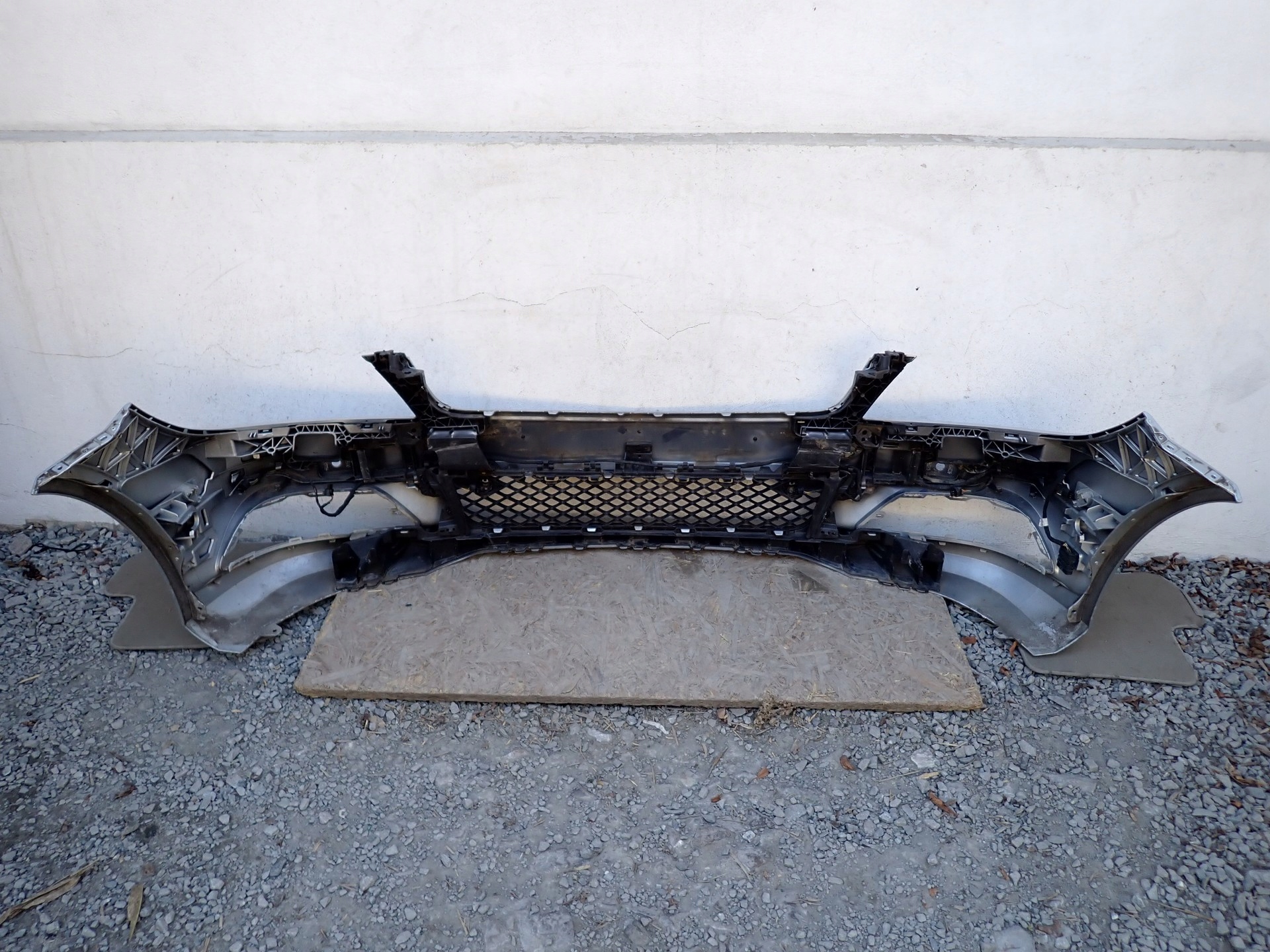 bumper front front MERCEDES C KLASA 204 LIFT 2011-2014R A2048805547