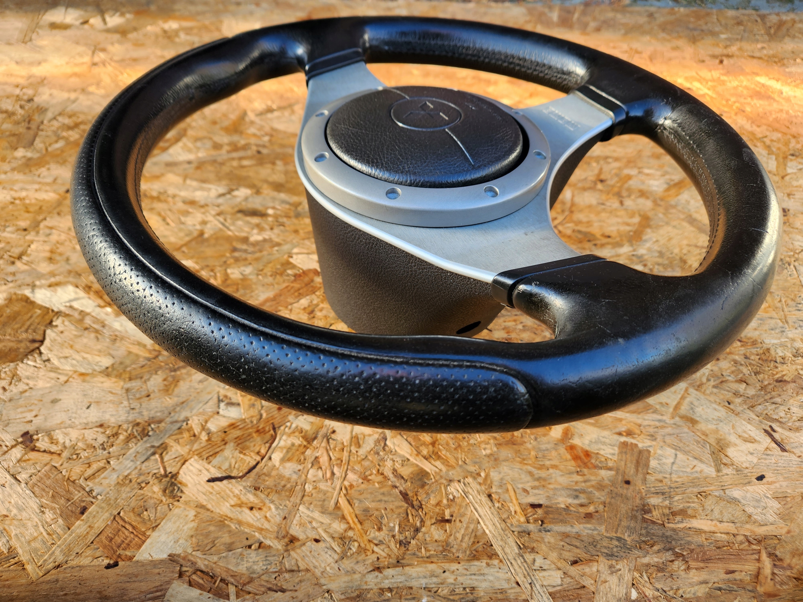 Mitsubishi Lancer VIII steering wheel, Momo airbag airbag complete